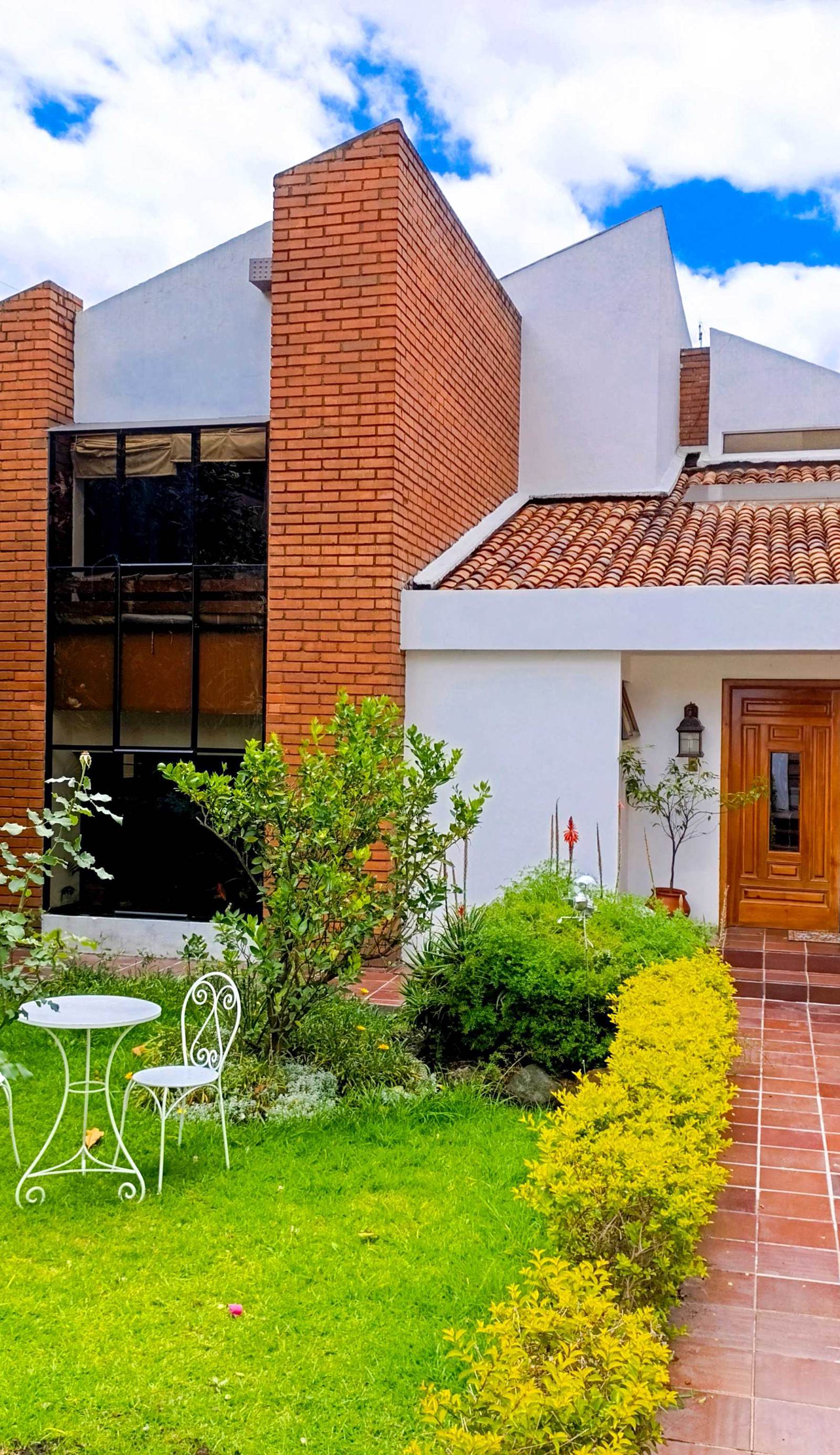 Mochiliers Bed & Breakfast