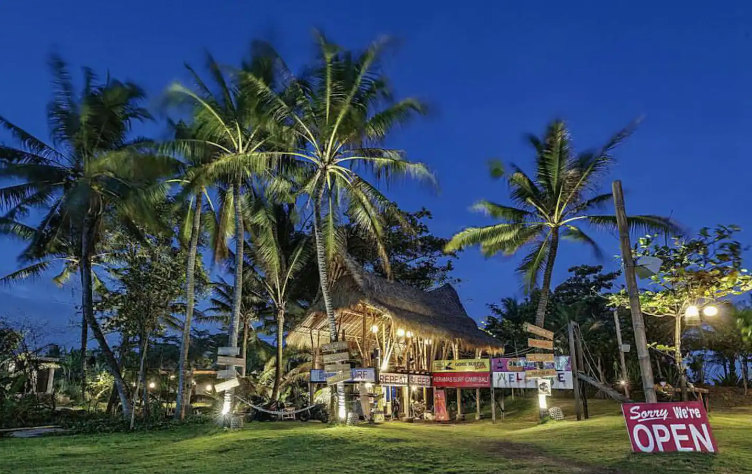 Keramas Surf Capsule Hostel