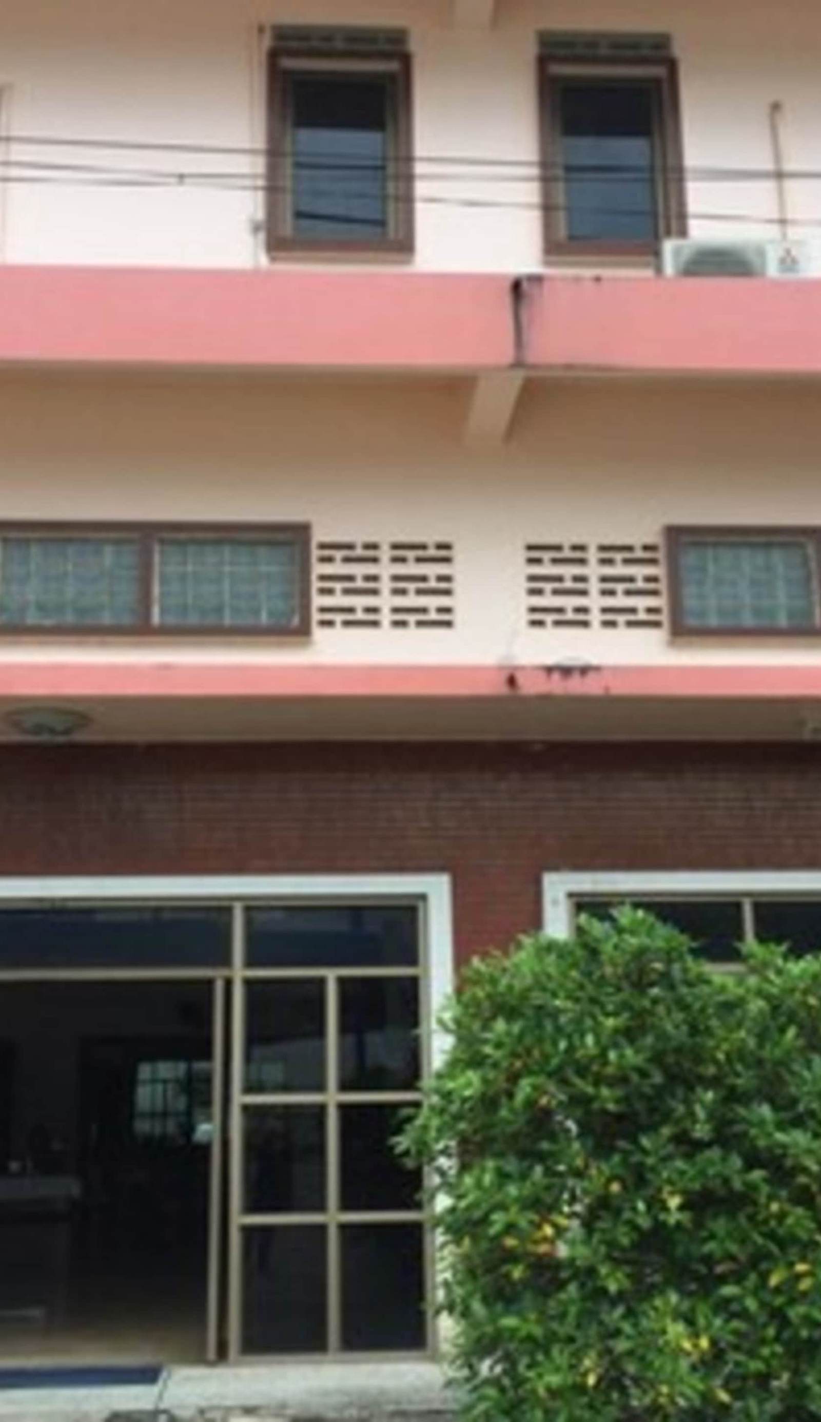 Lukmuang 2 Hotel