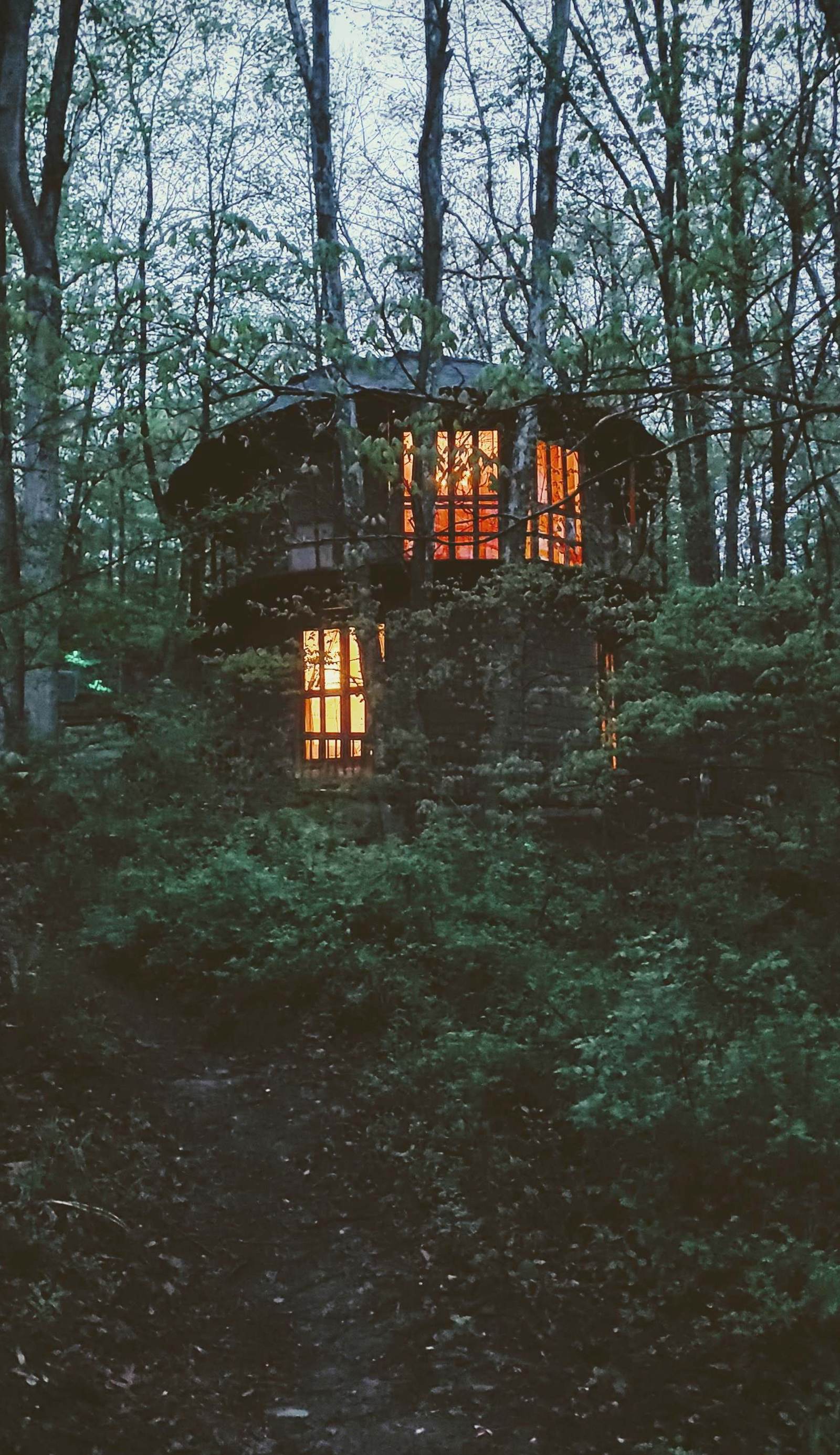 Lost River Hostel