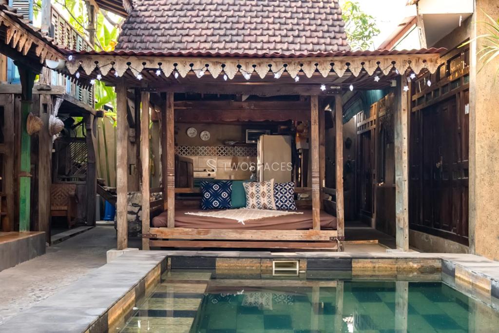TwoSpaces Living at Kayu Beach Villa