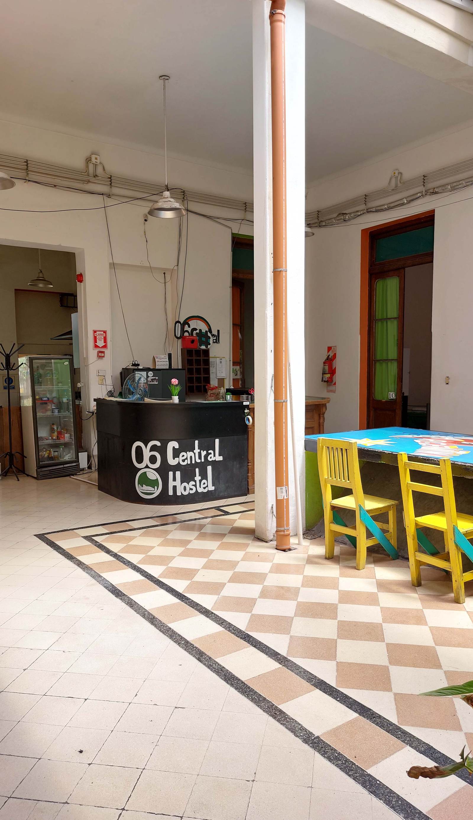 06 Central Hostel