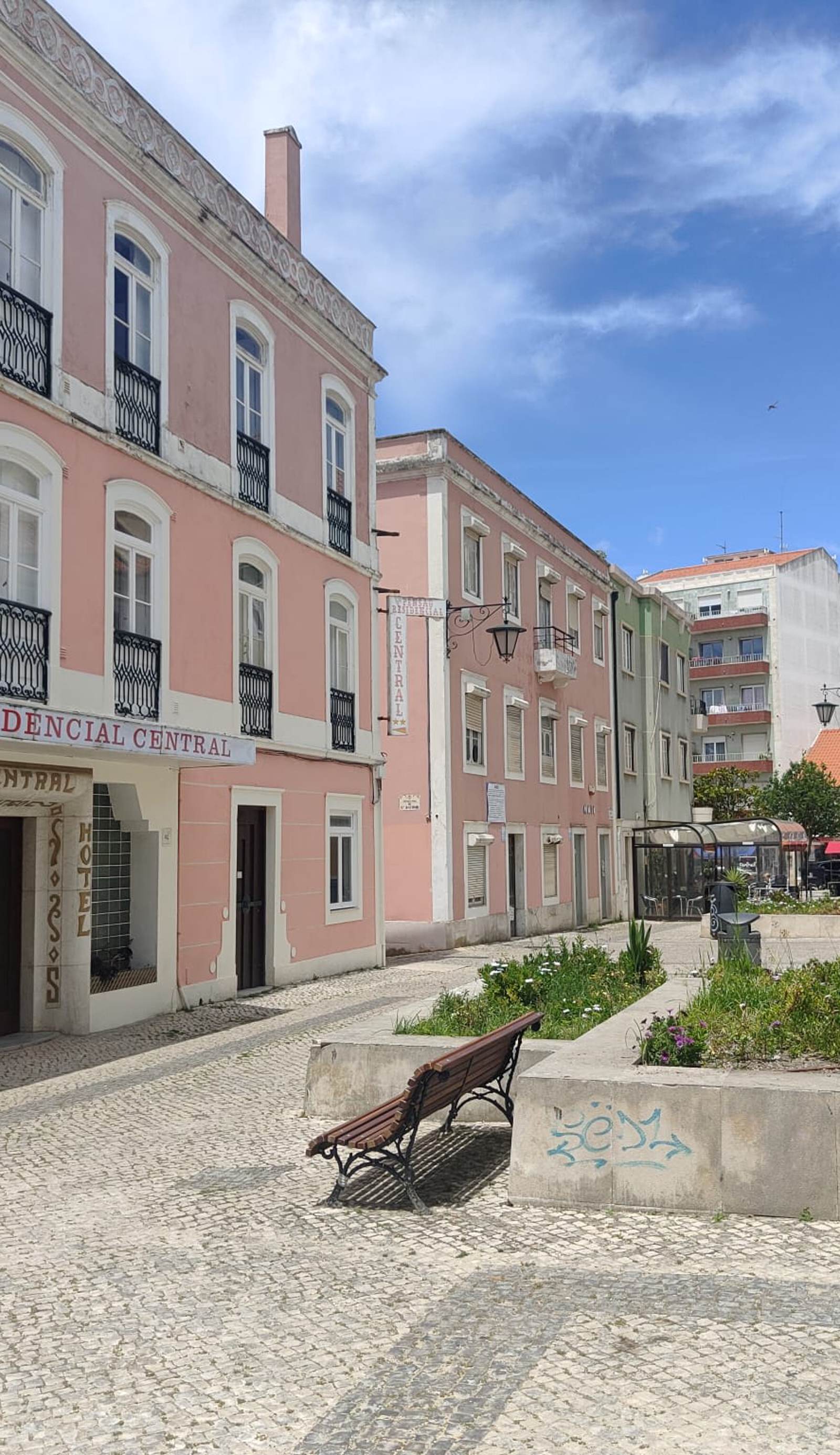 Residencial Central Hotel