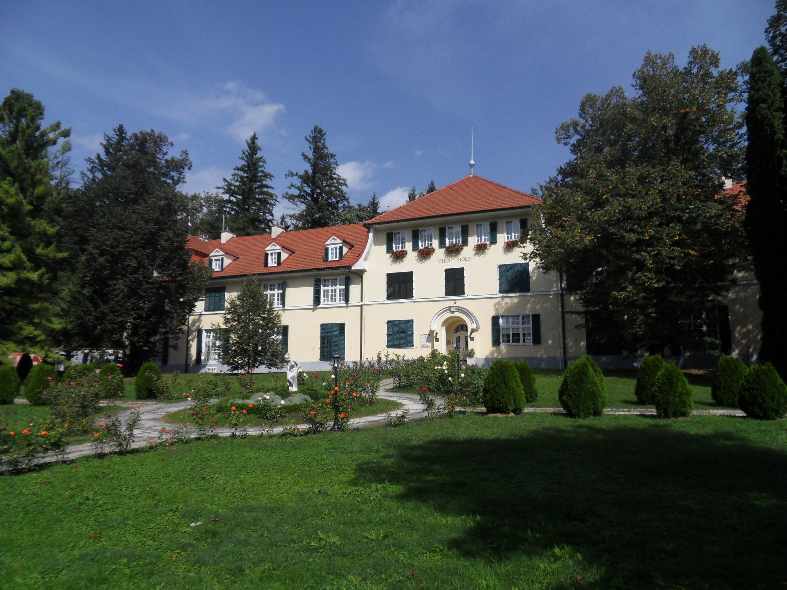 Vektor Vila Golf