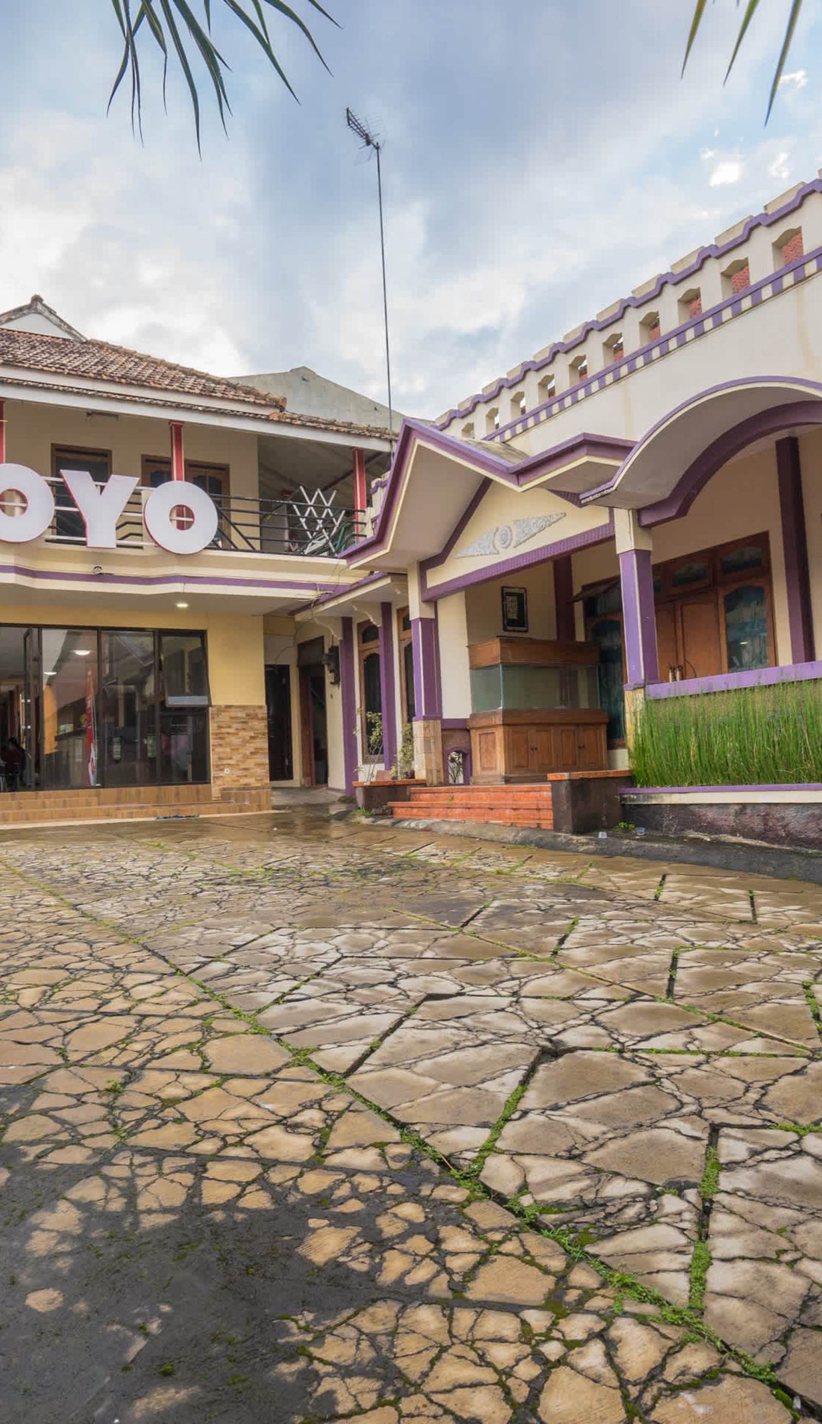 OYO Bunga Matahari Guest House And Hotel