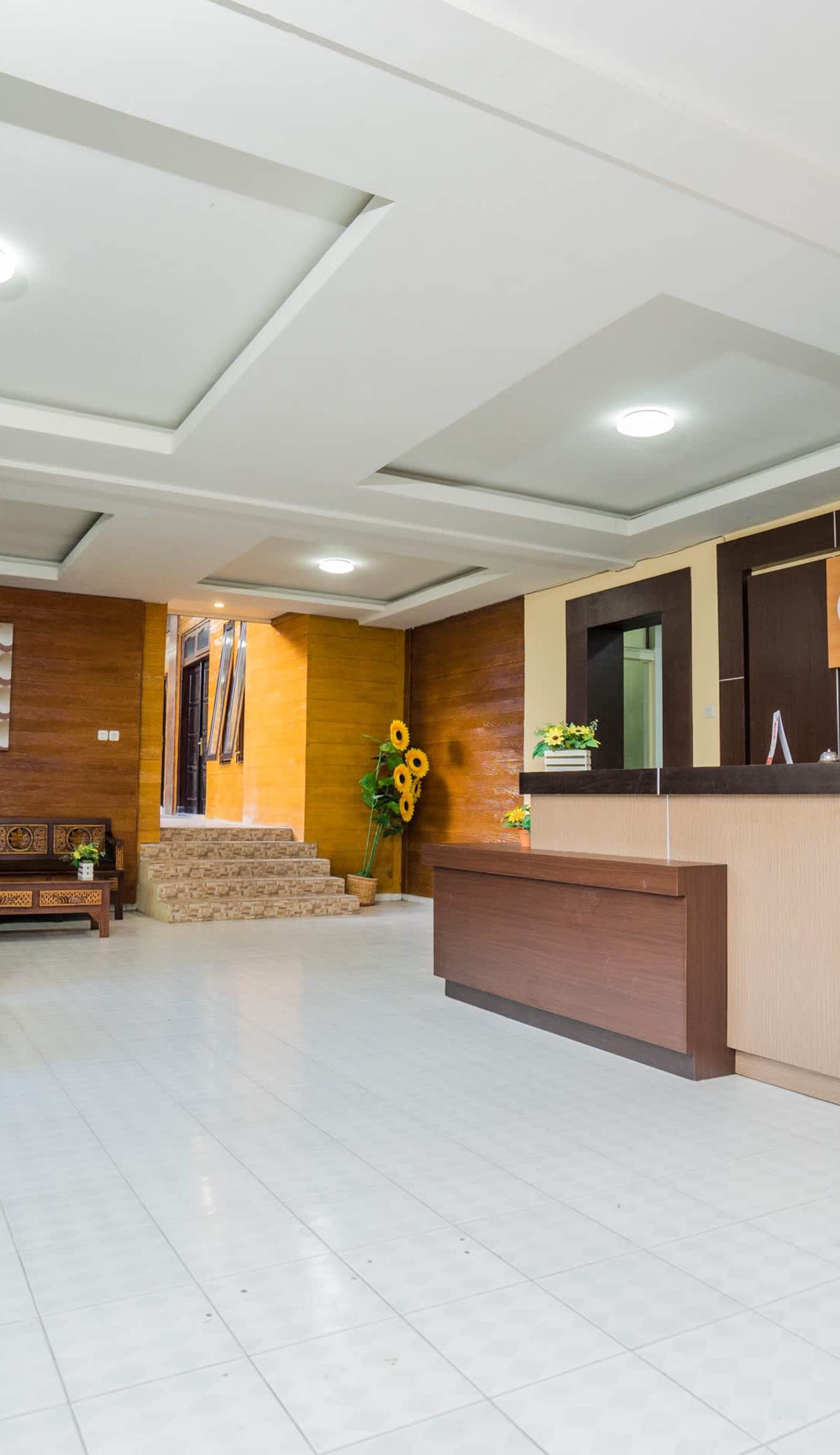 OYO Bunga Matahari Guest House And Hotel