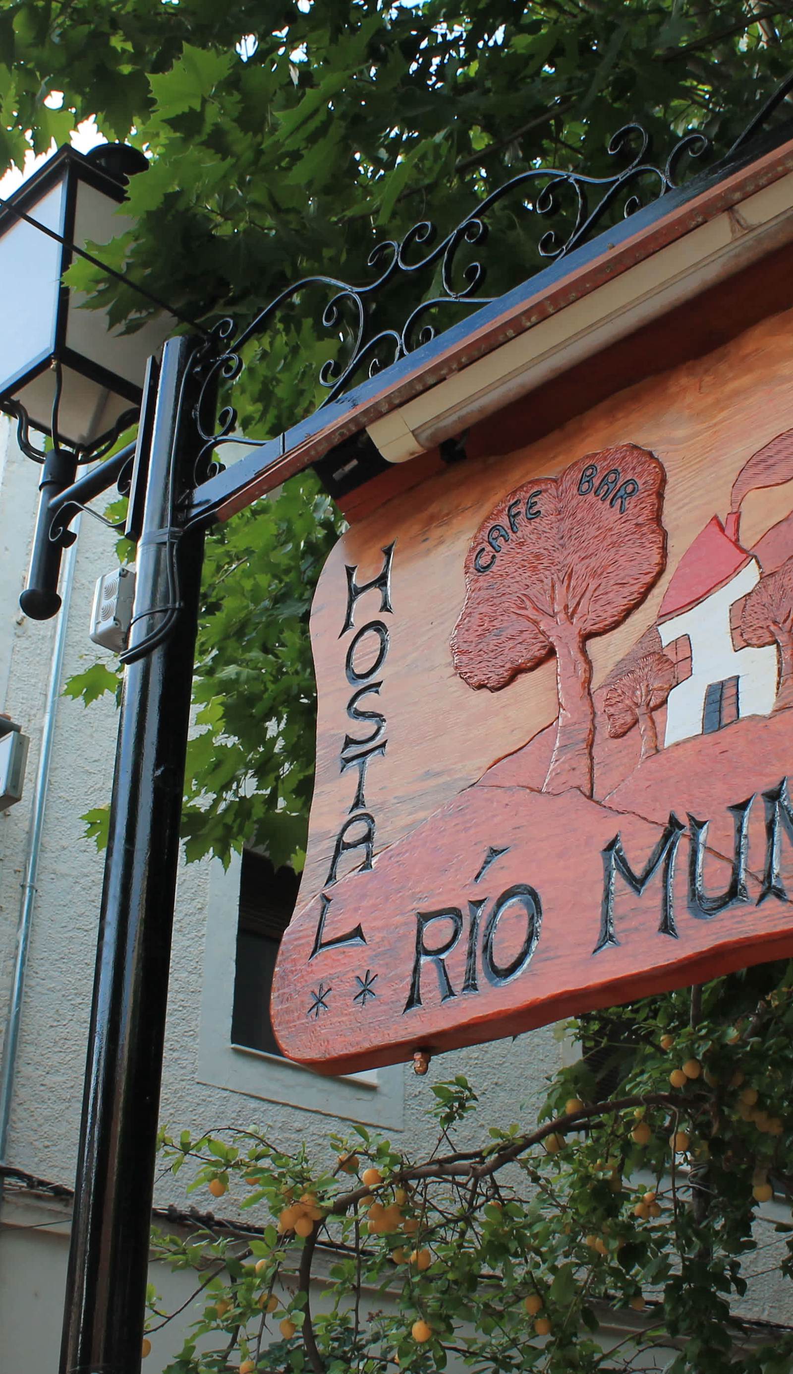 Hostal Rio Mundo
