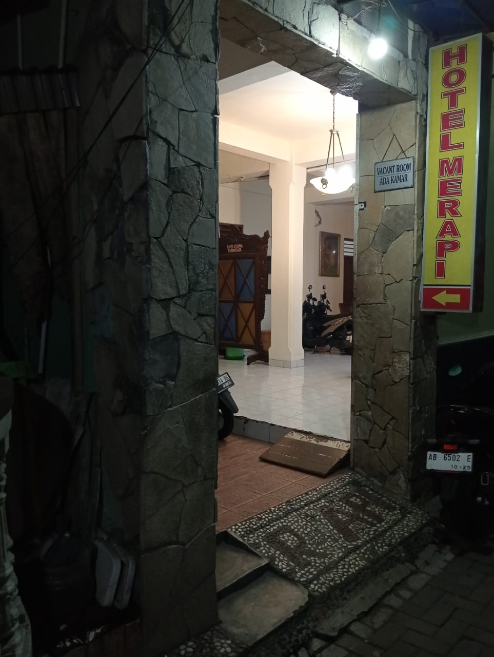 Merapi Hotel Backpacker