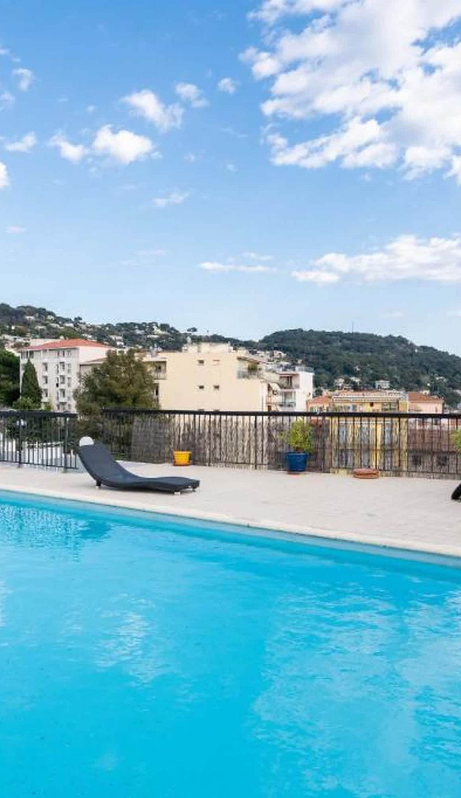 Adonis Cannes