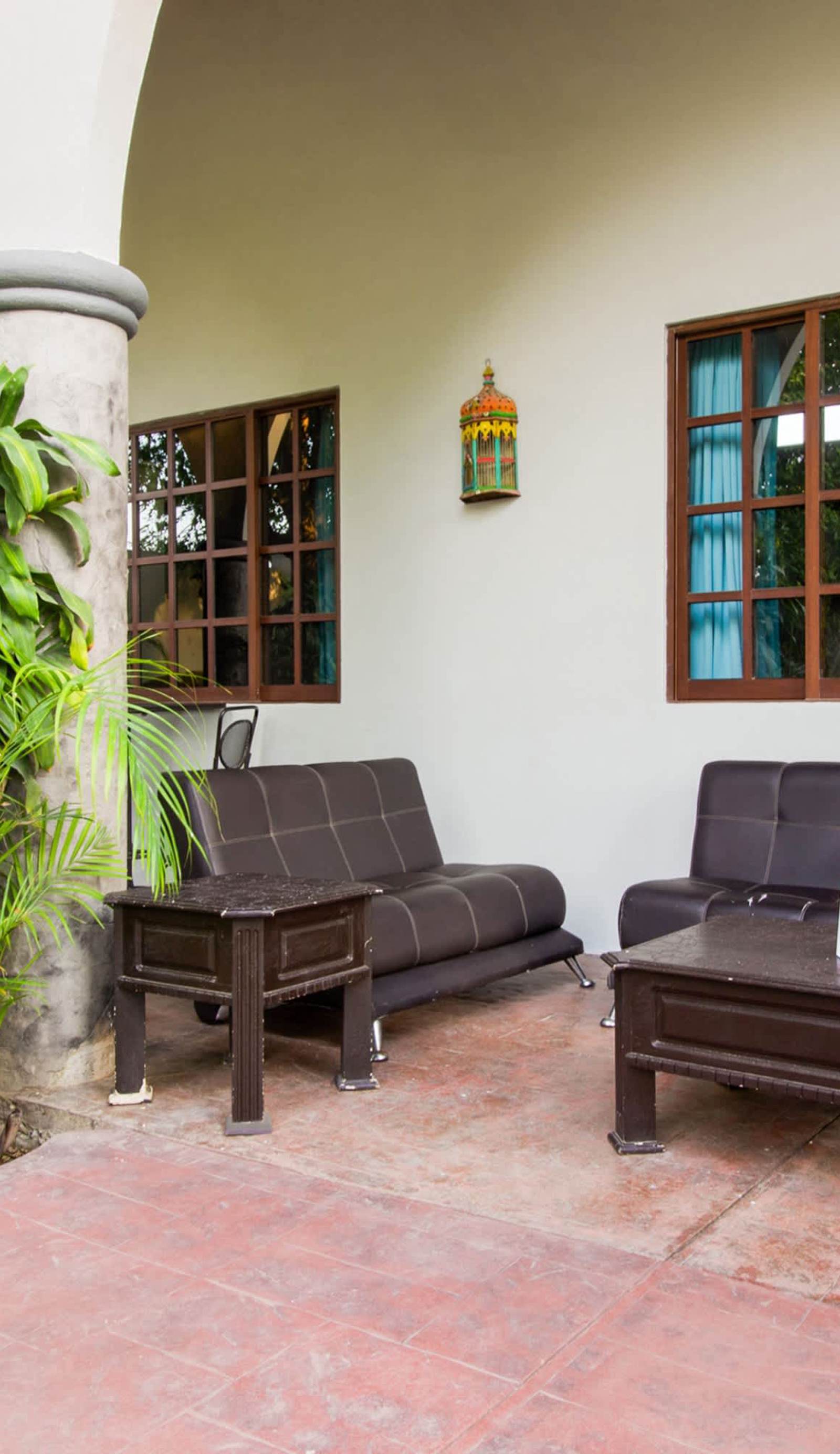 Collection O Olgaria Hotel Near Living World