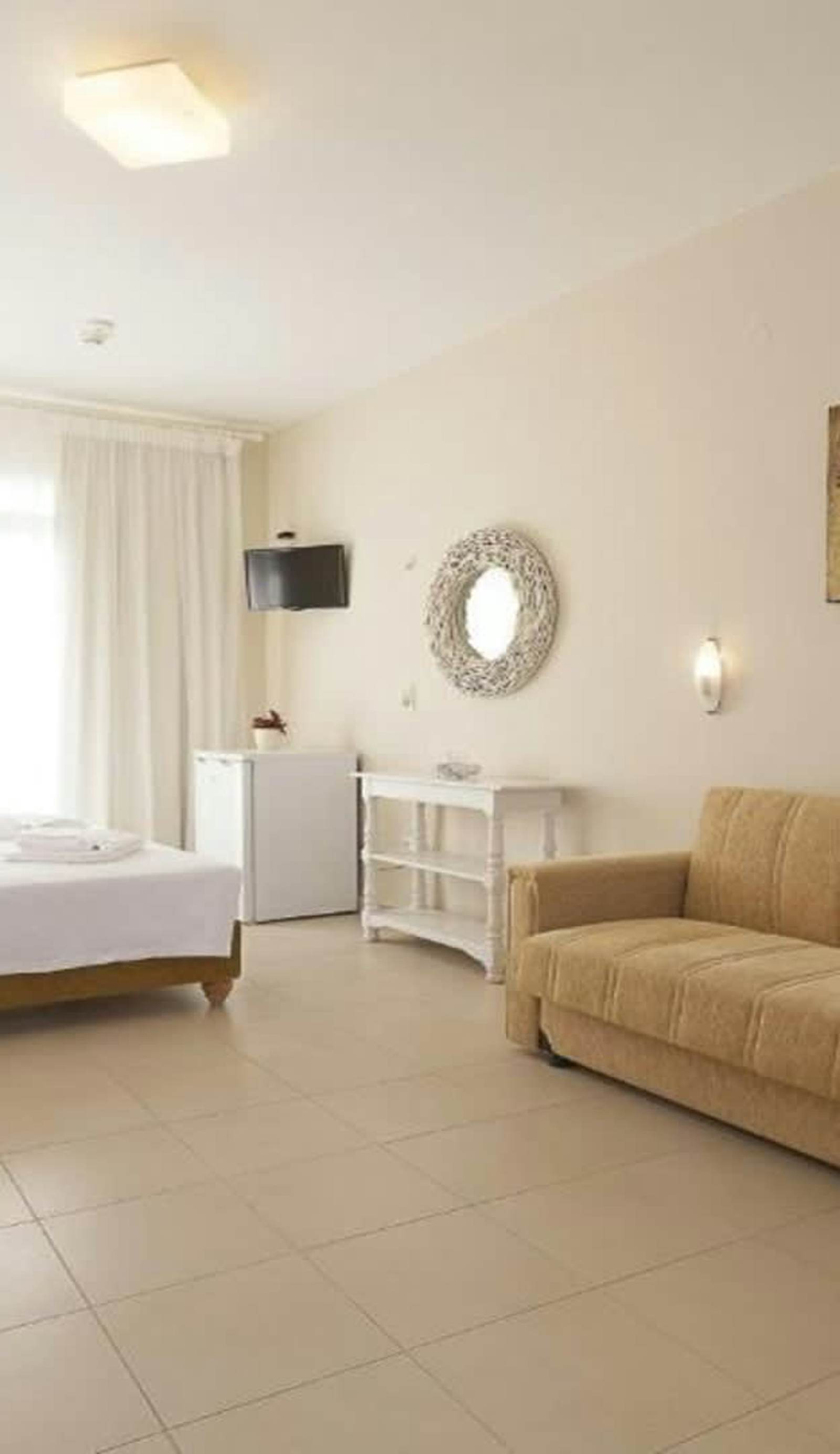 Sunny Hill Hotel