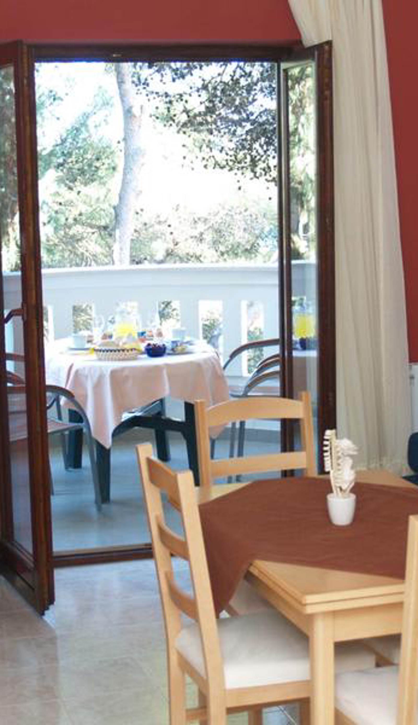 Villa Fani - Apartments and Rooms