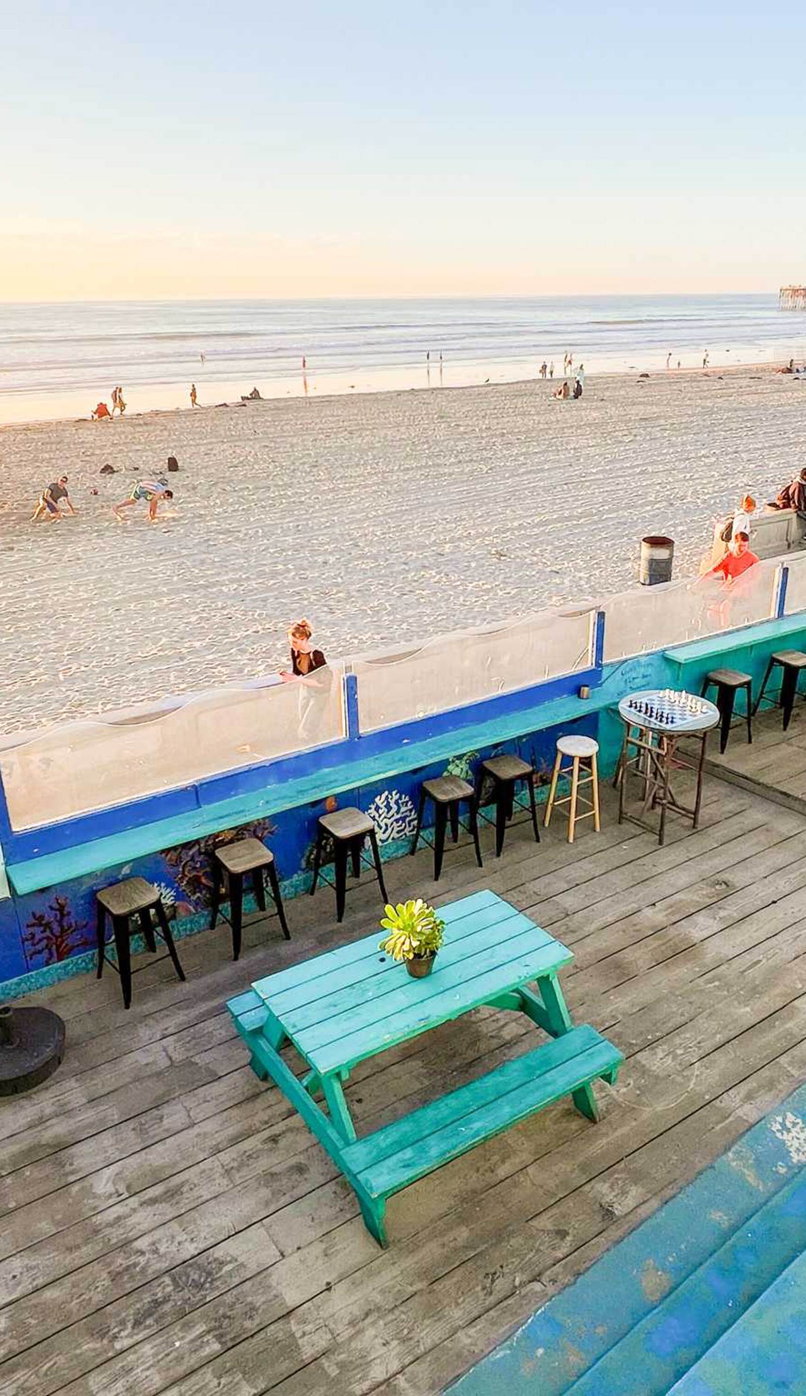 ITH Beach Bungalow Surf Hostel