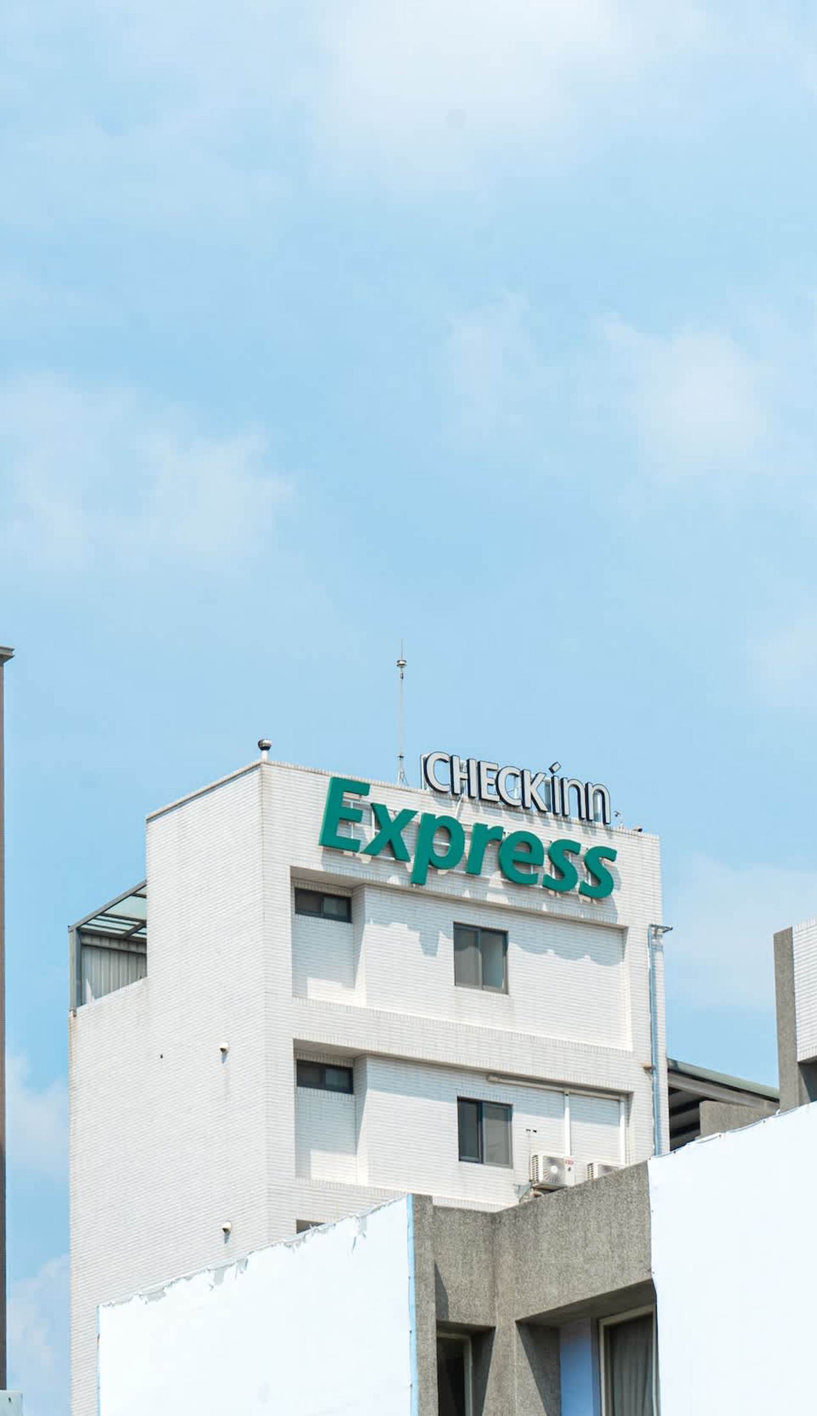 CHECK inn Express Taichung FuXing Hall 2