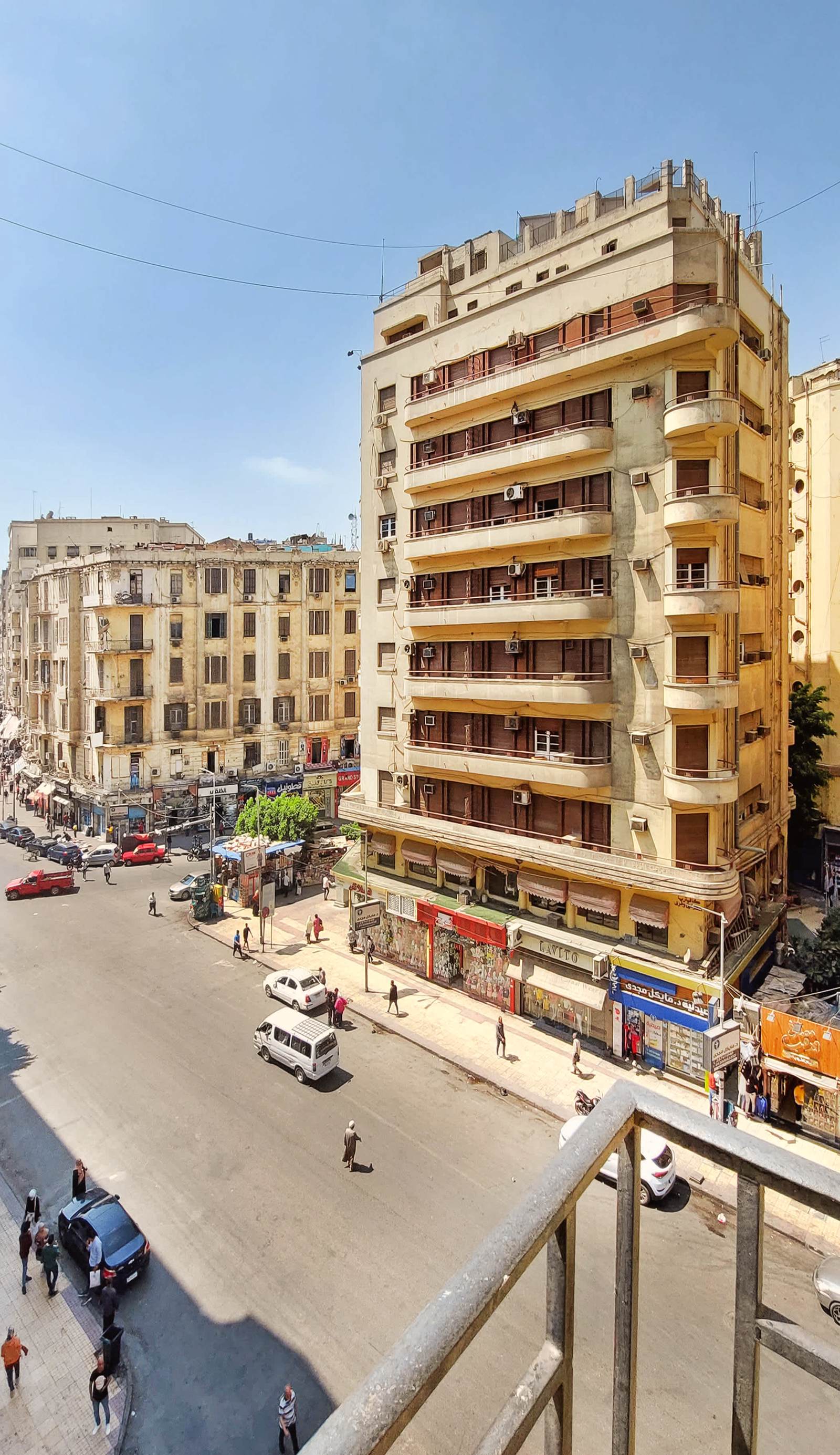 Travelers House Hostel