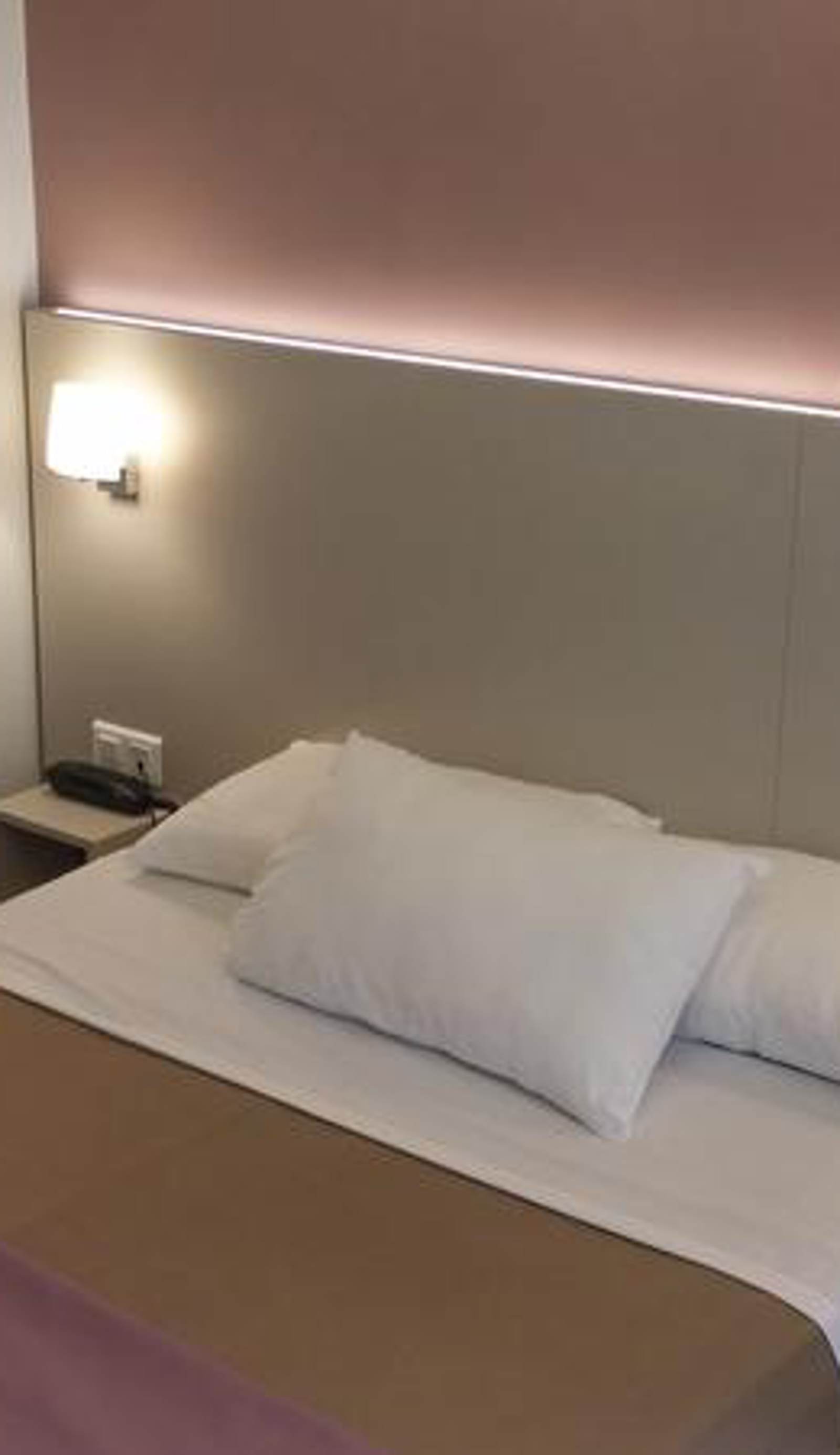 ** Modern Hotel