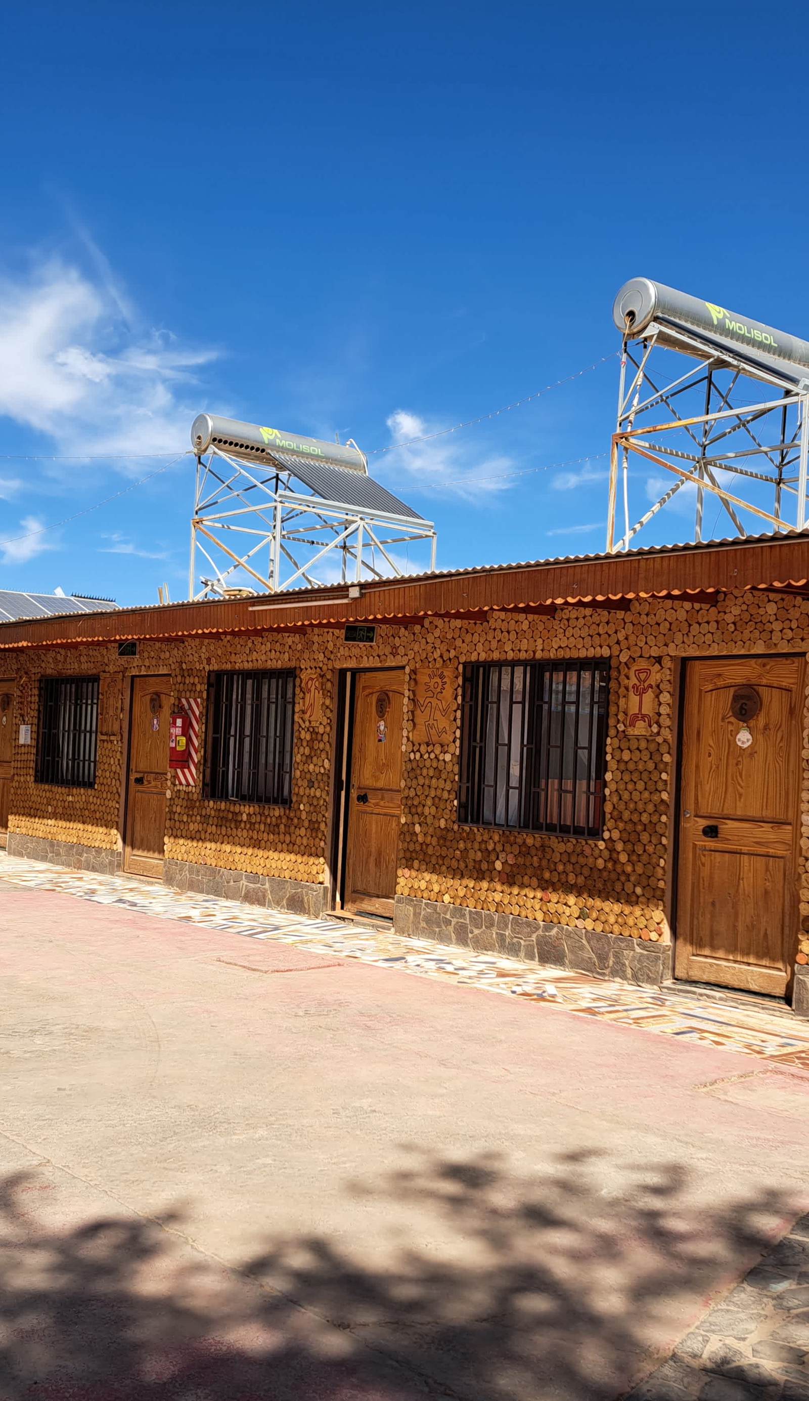 Hostal El Amigo Lucho