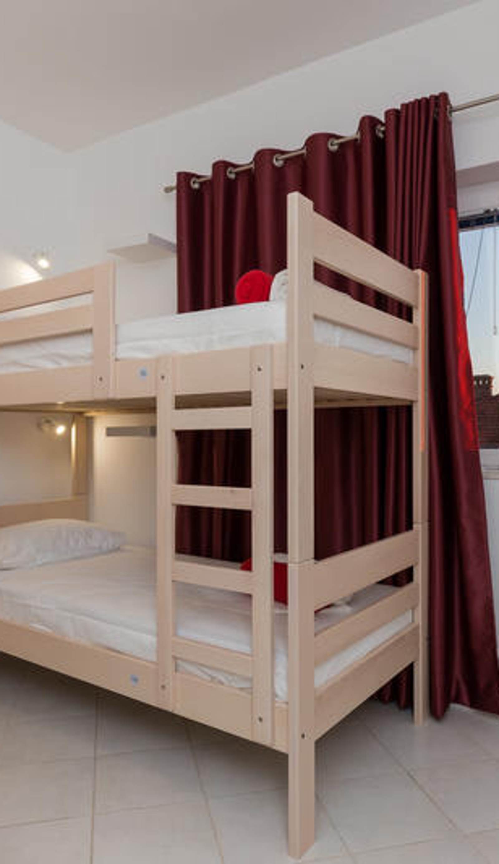 Hostel Free Bird
