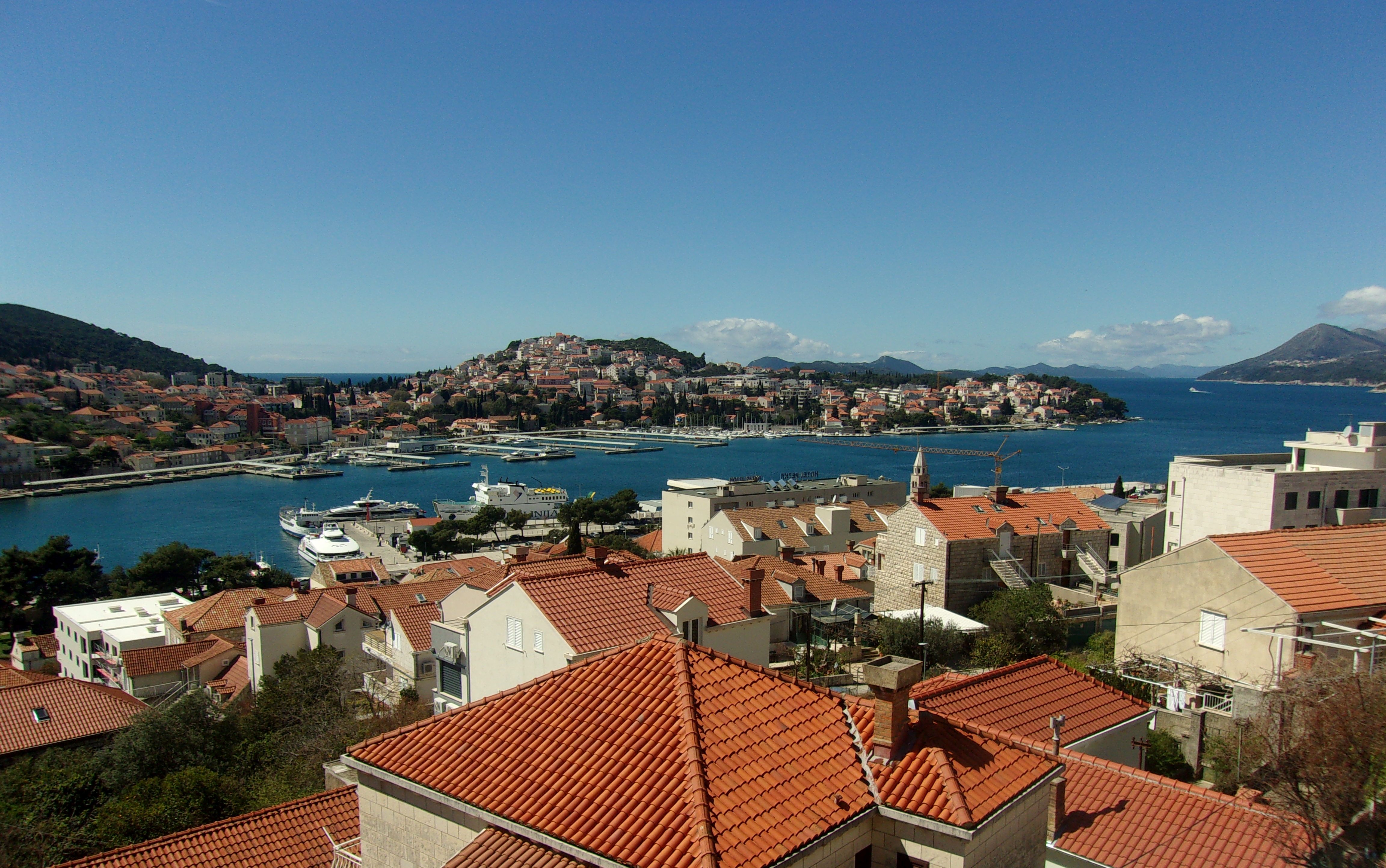 Apartment Port