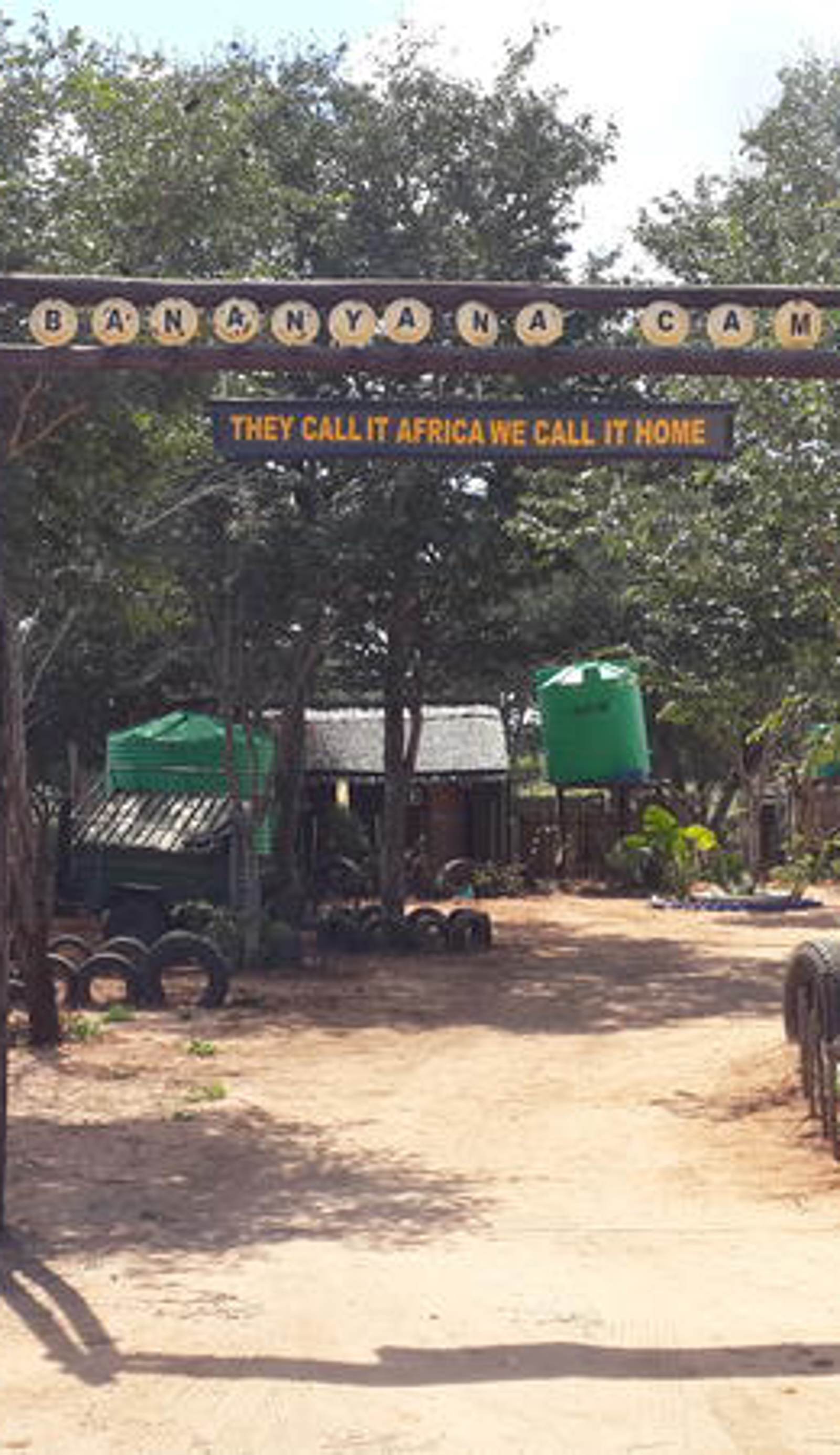 Bananyana Backpackers Camp