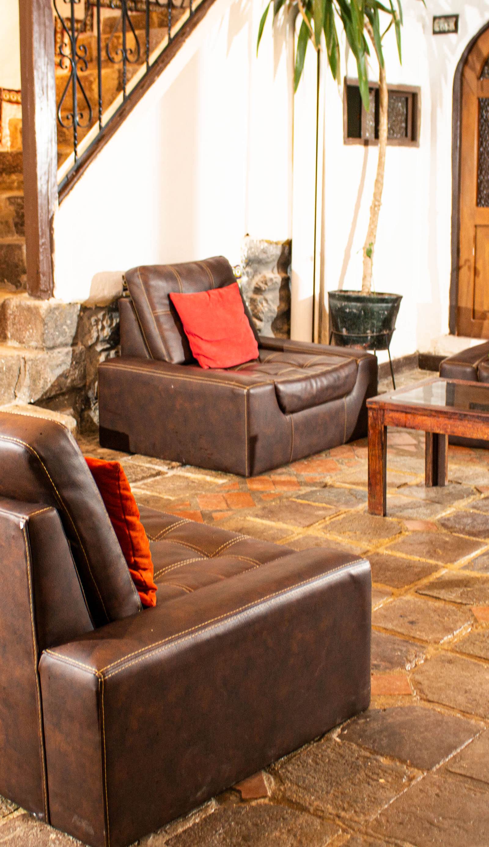Posada Catama Inn