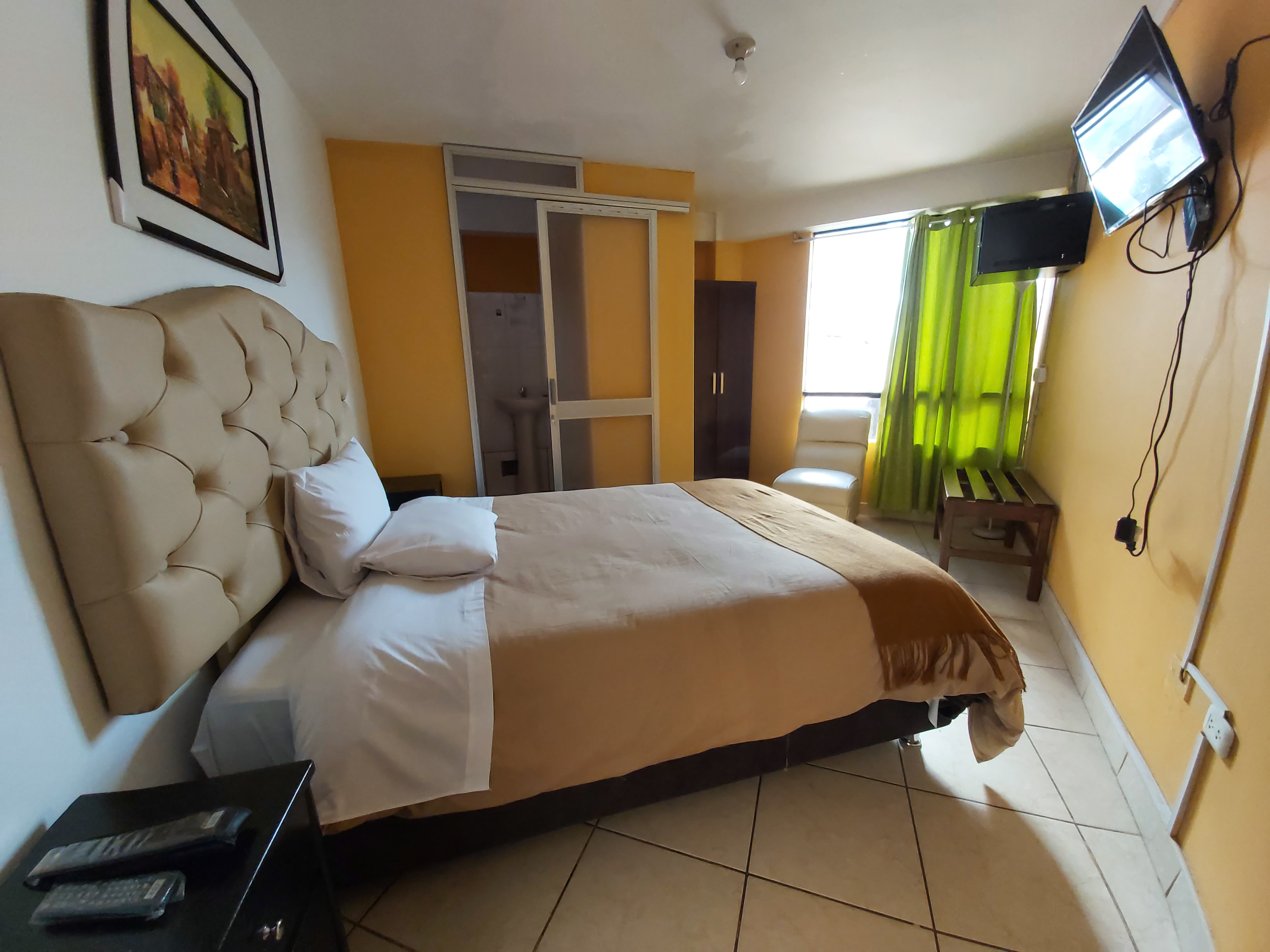 Tayta Wasi Hostel