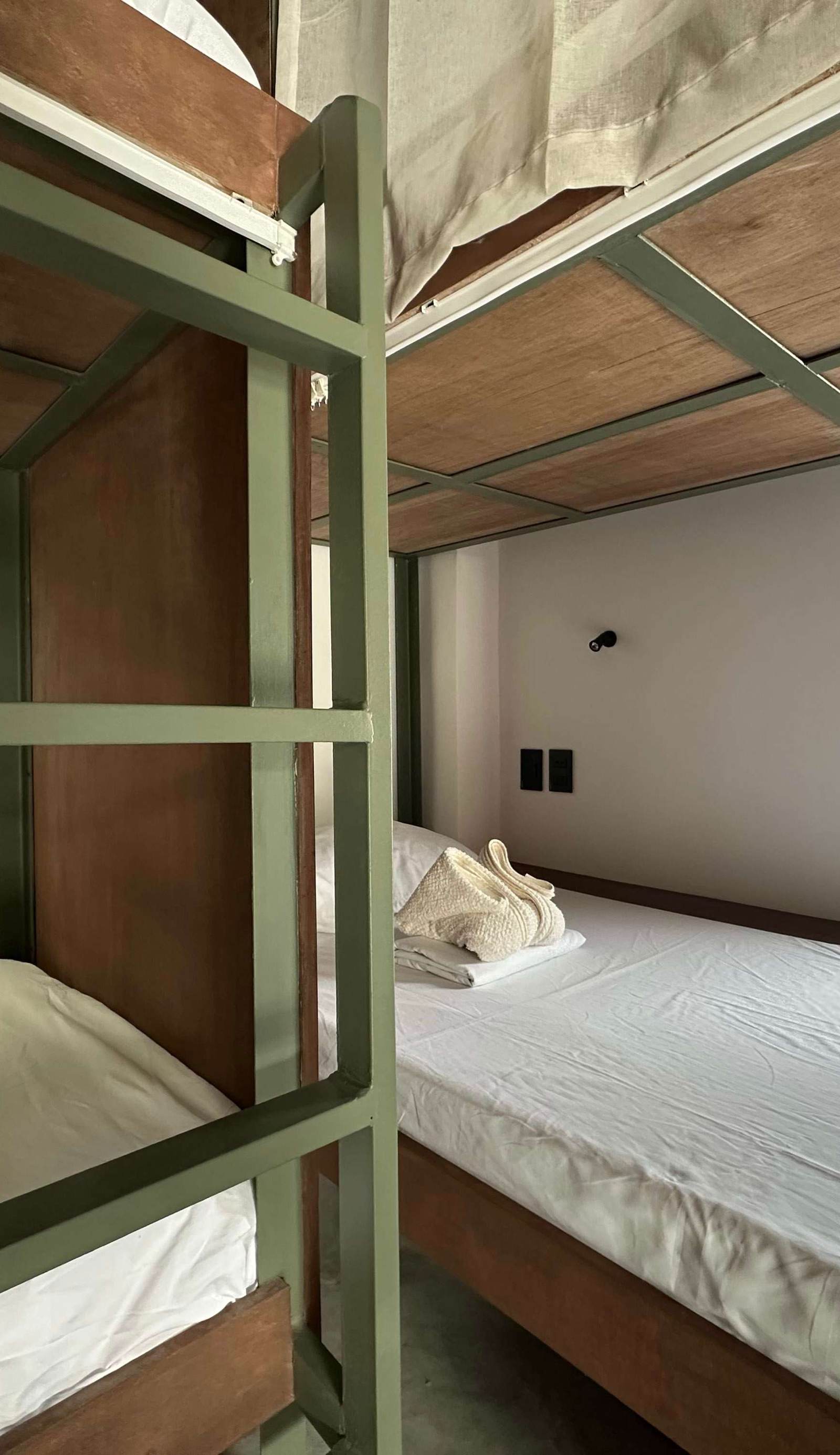 Alpas Hostel Siargao