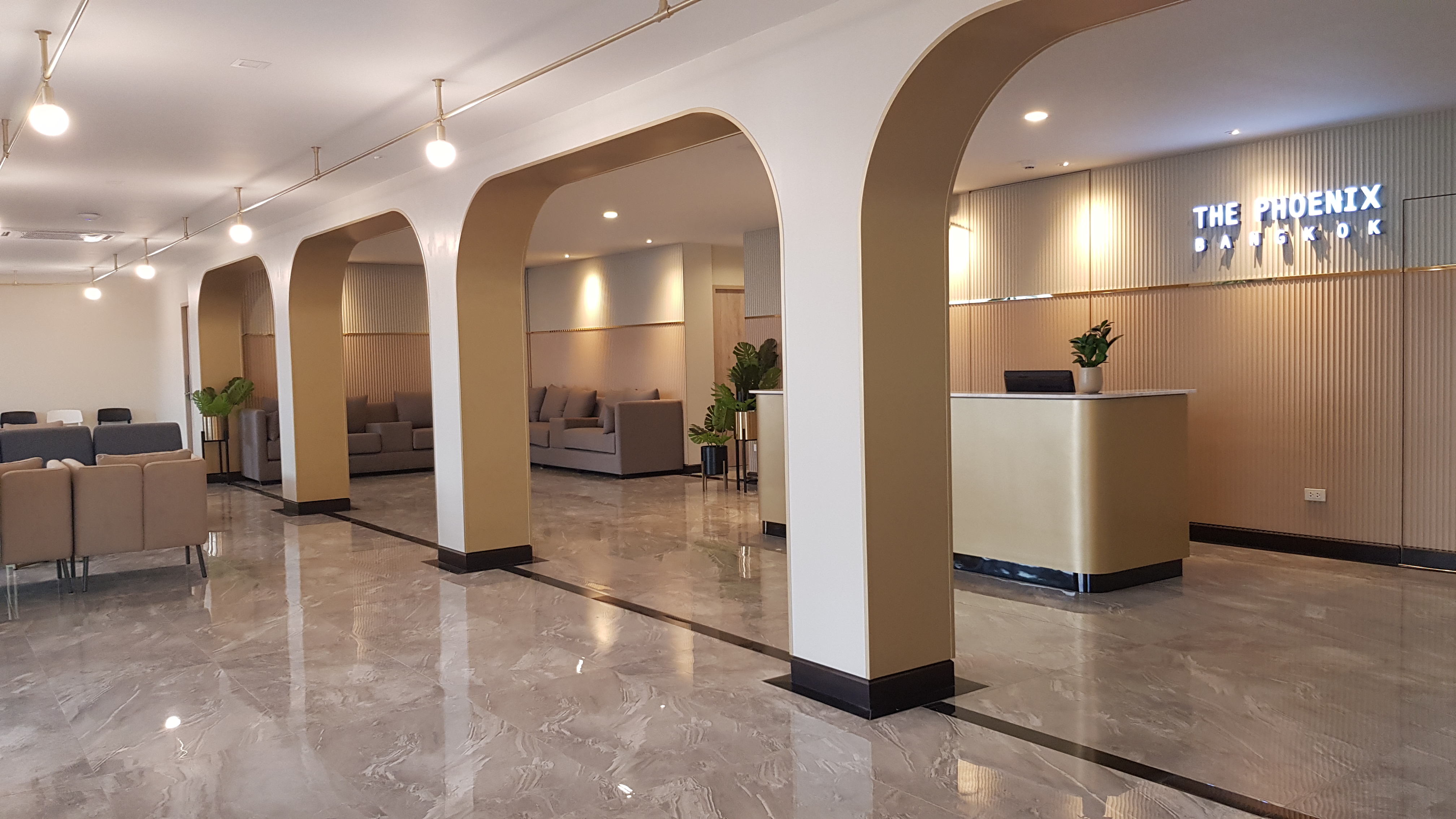 The Phoenix Hotel