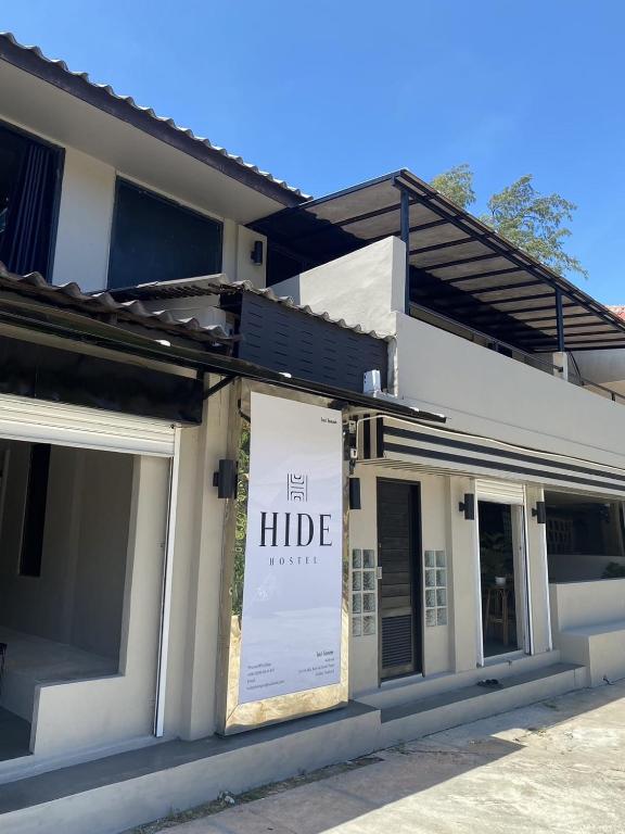 Hide Hostel