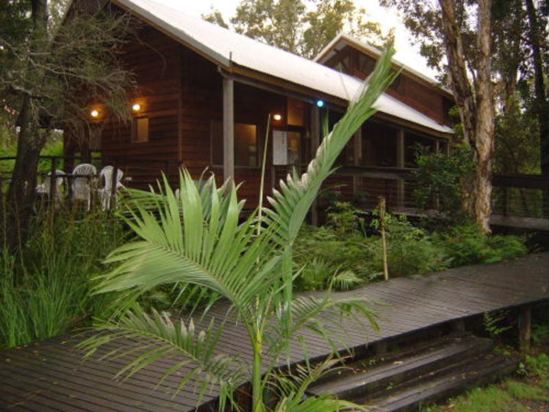 Melaleuca Surfside Backpackers