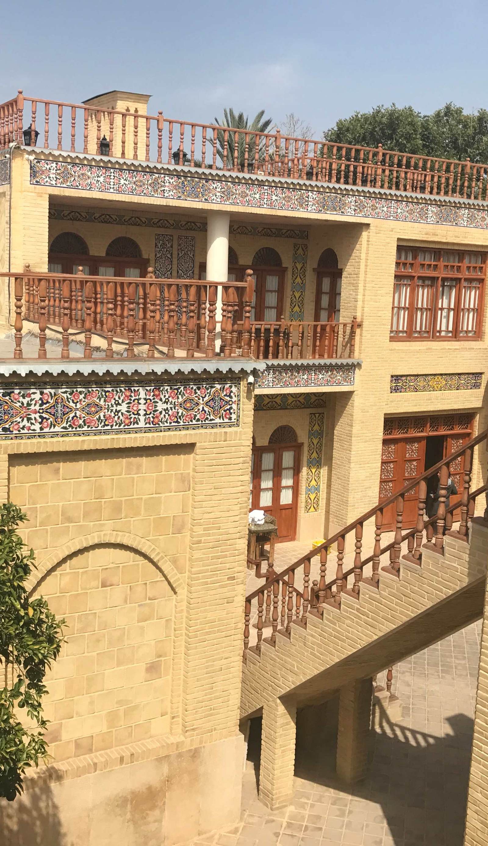 Forough Boutique Hotel