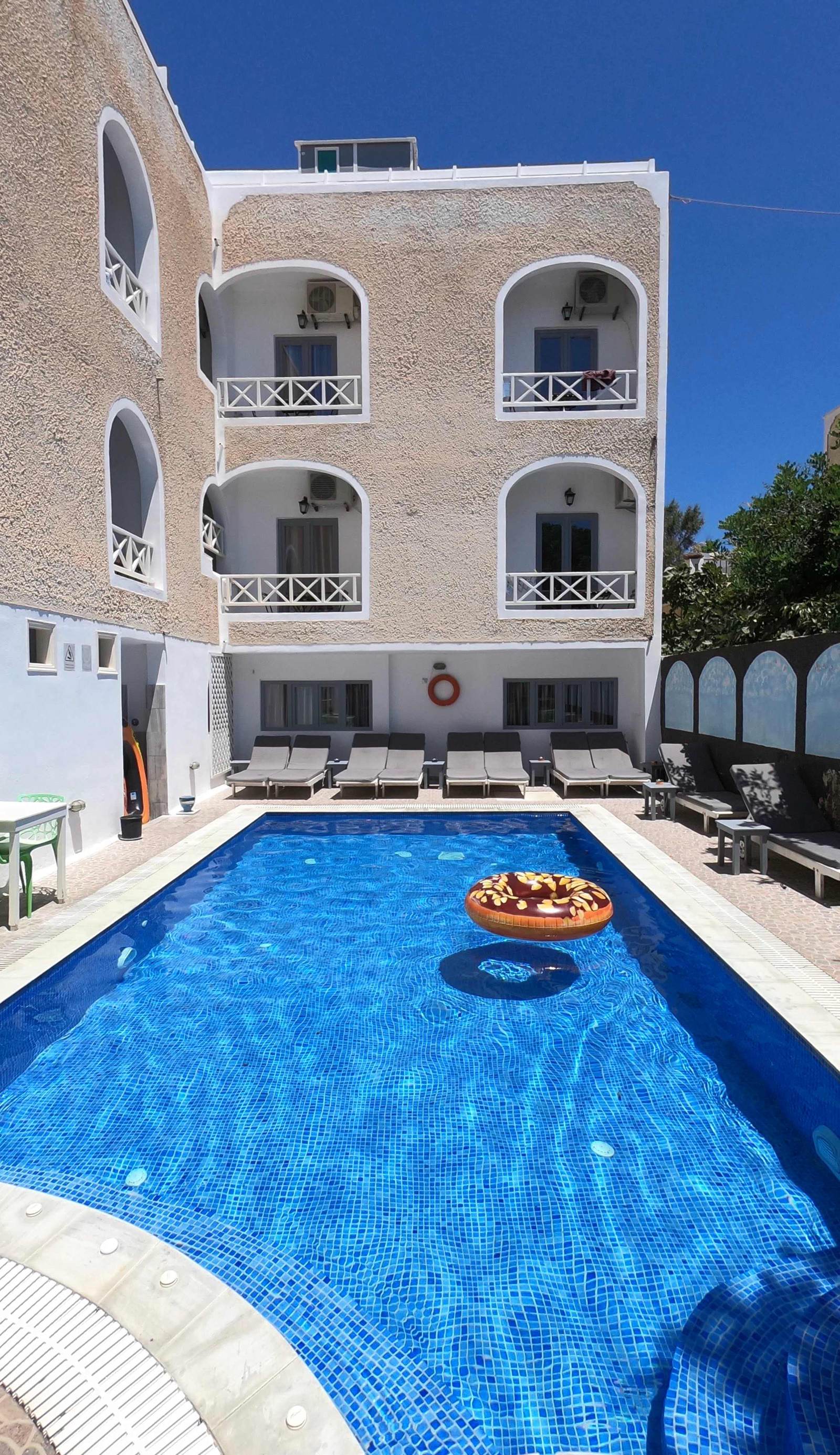 Anny Studios - Perissa Beach