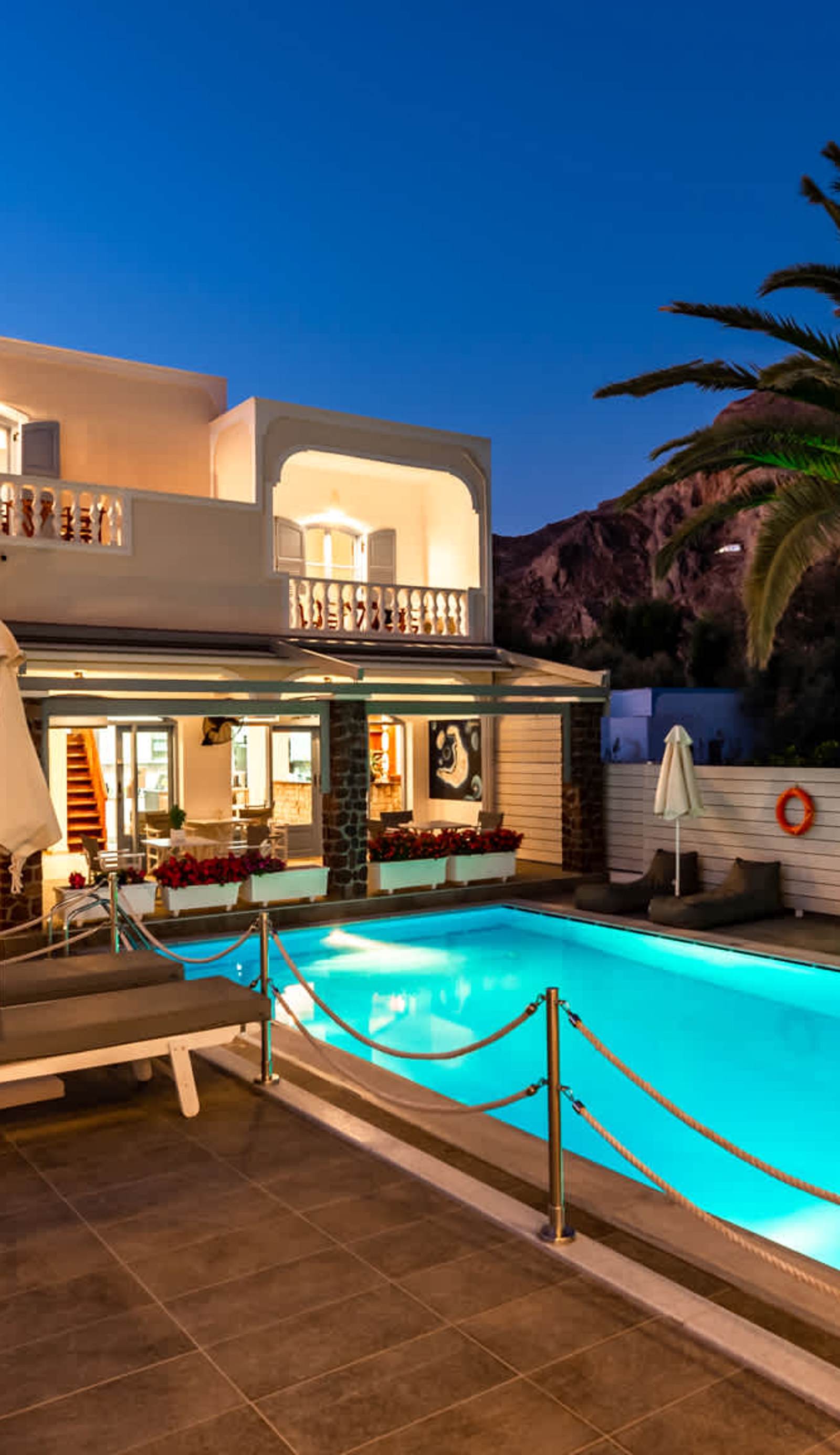 Stelios Place at Perissa Beach