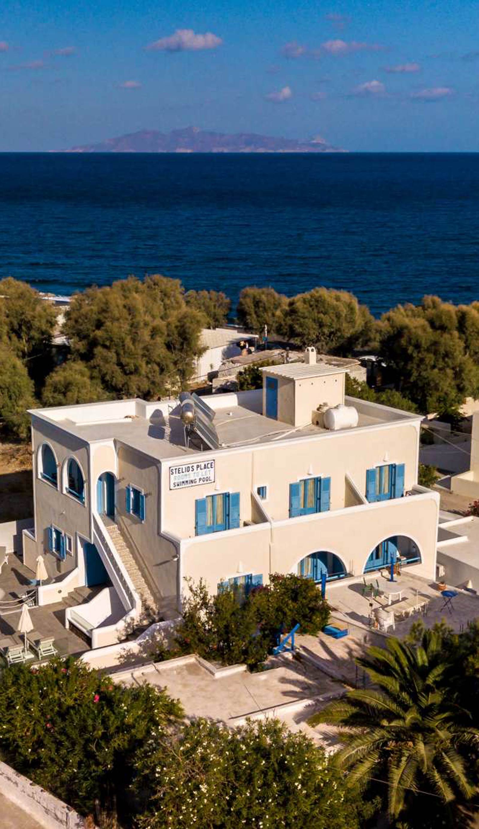 Stelios Place at Perissa Beach