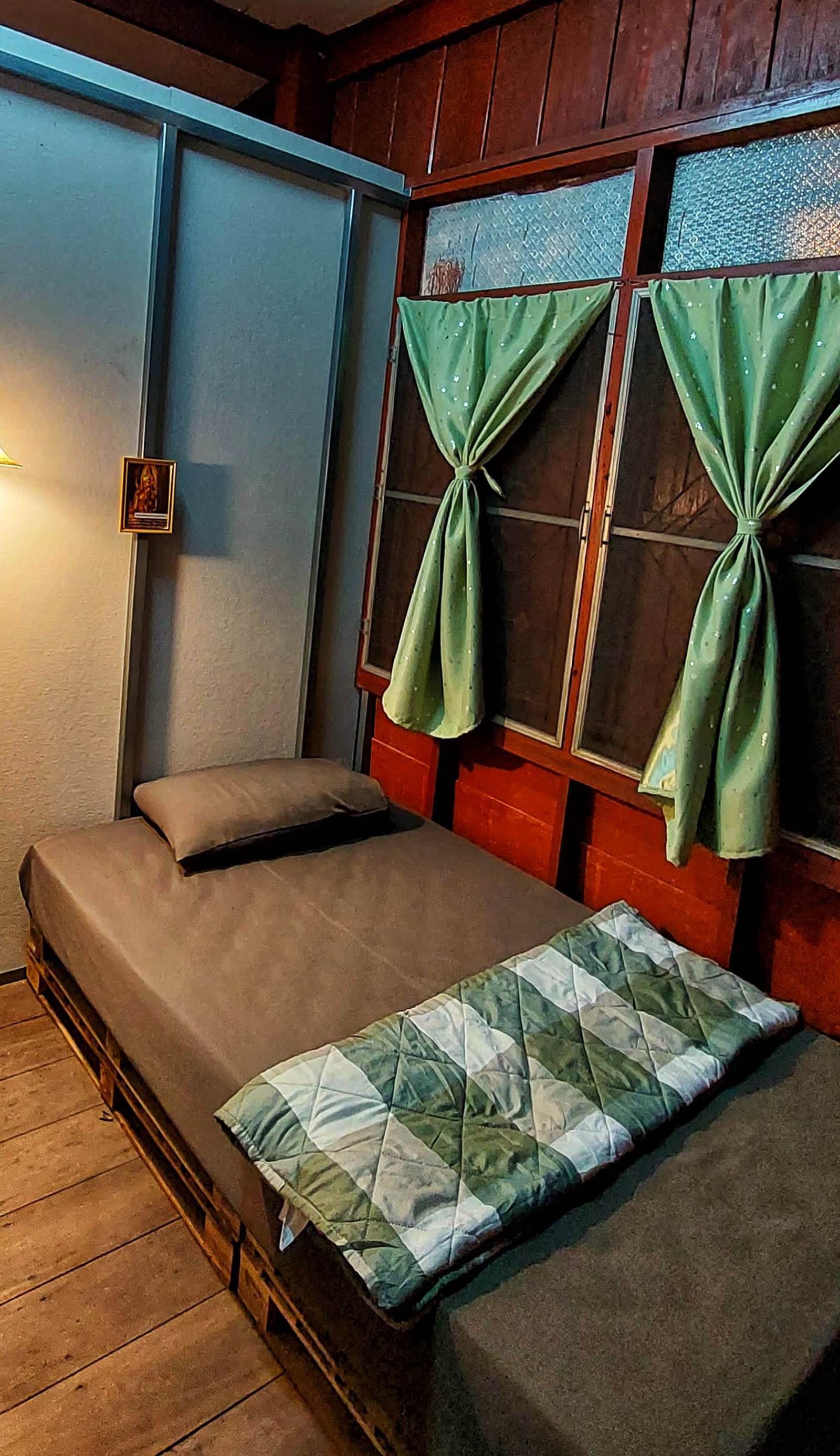 Baan Baan Hostel