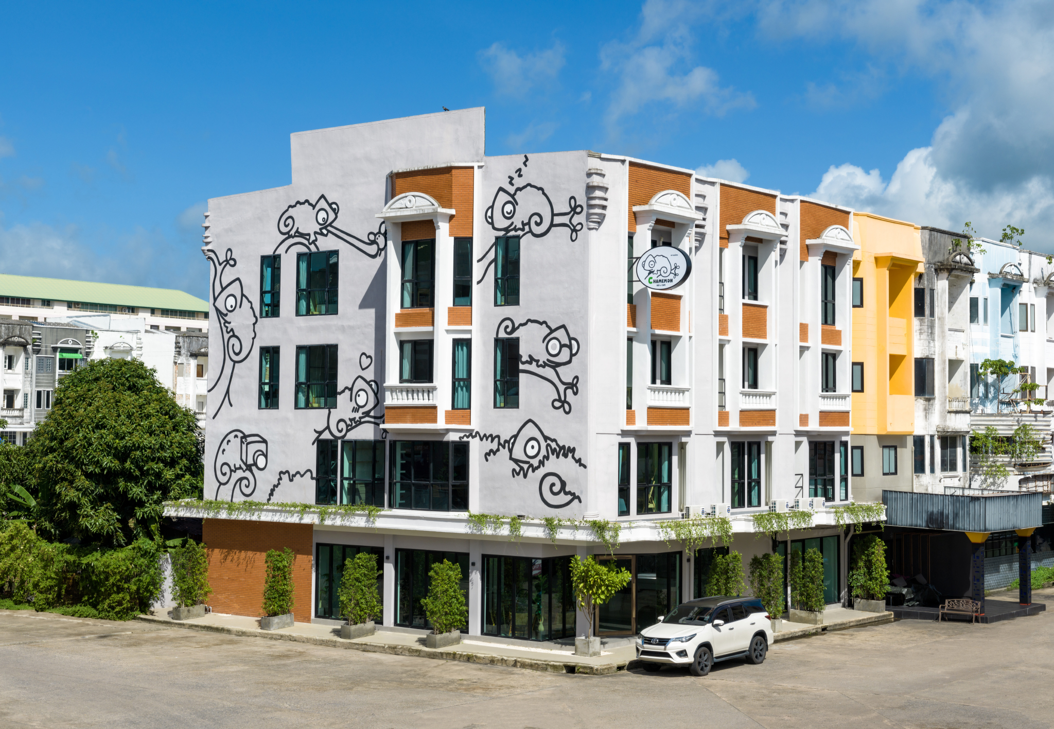 Chamemon Bed Phuket Town