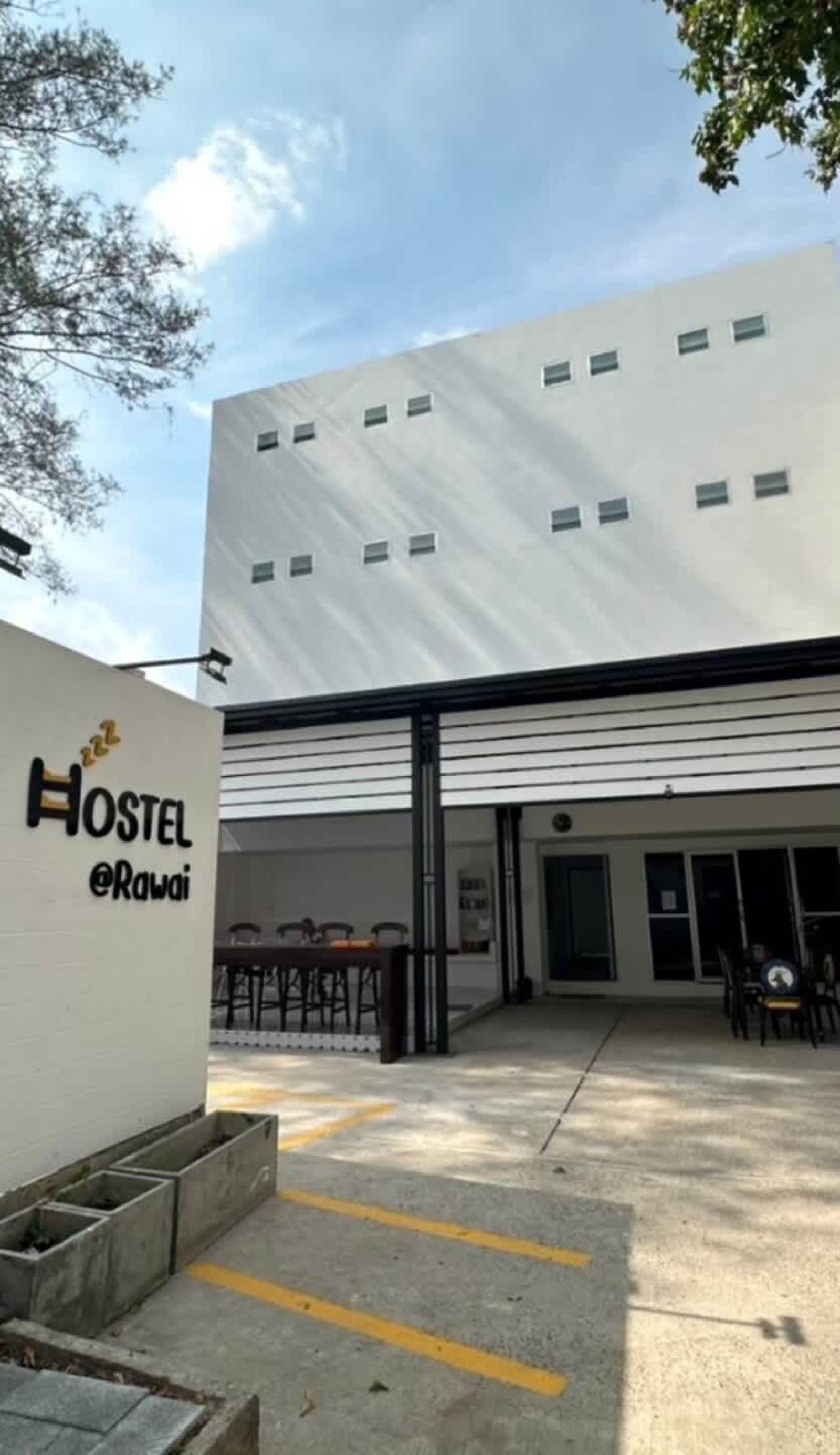 Phuket Hostel at Rawai