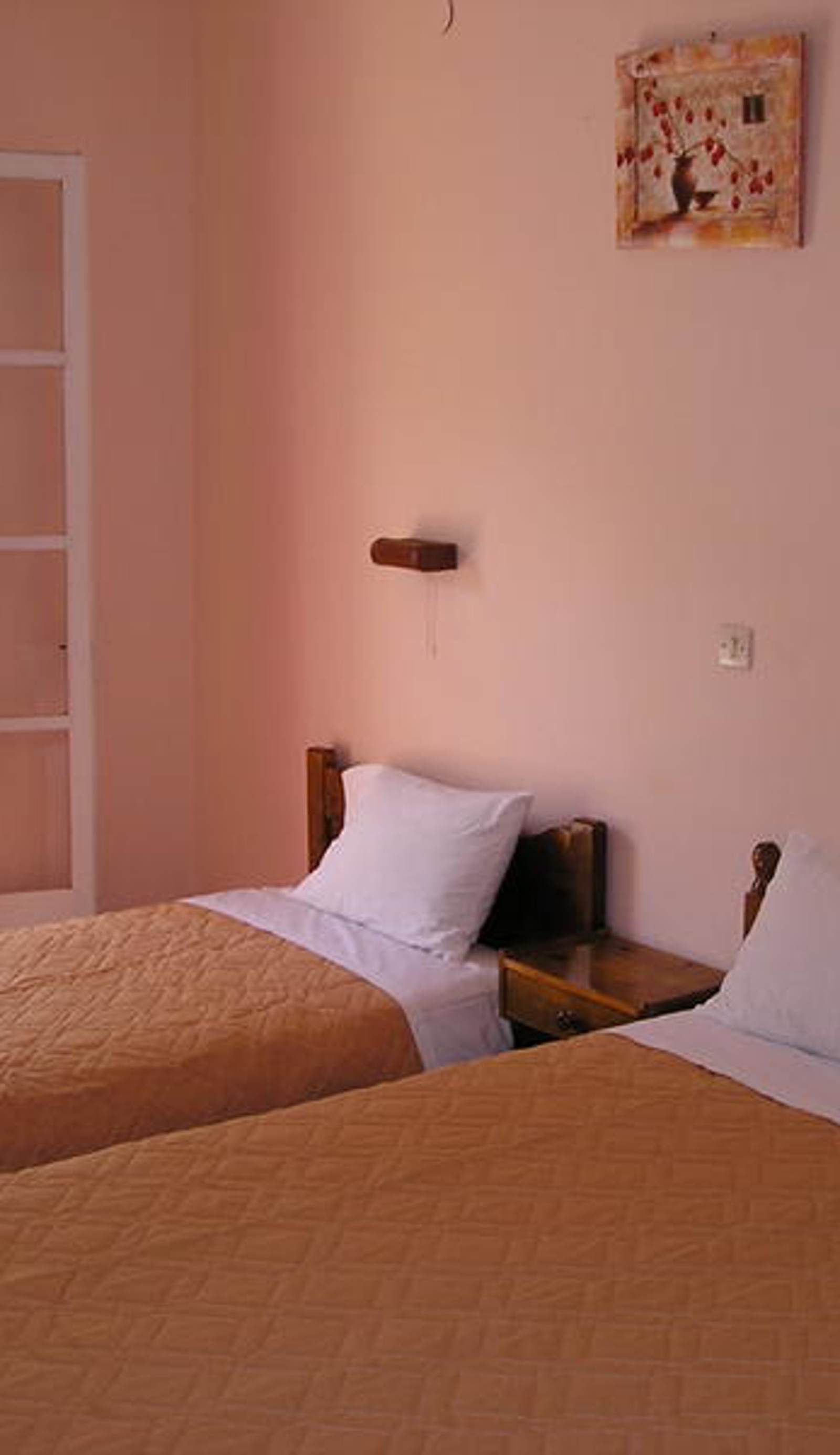 River Studios  and Apartments