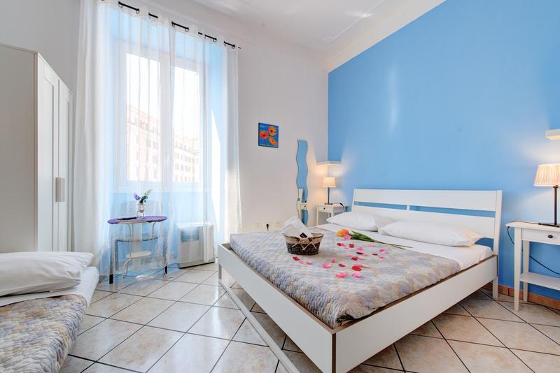 In The Center Guest House