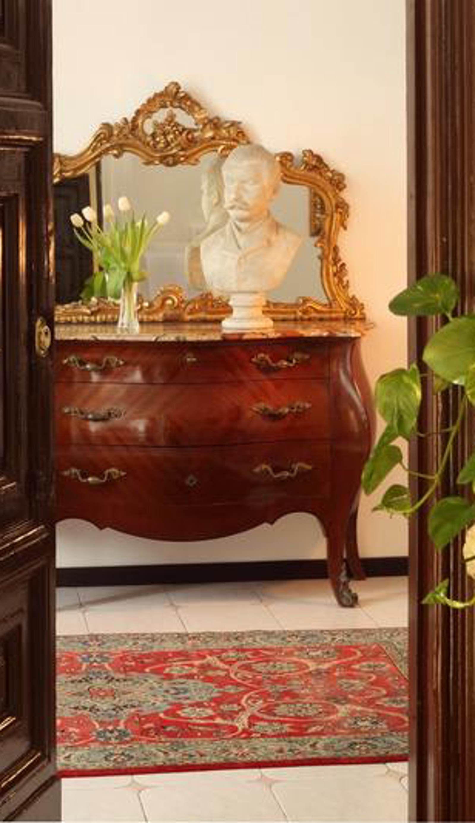 Roma Central Guest House