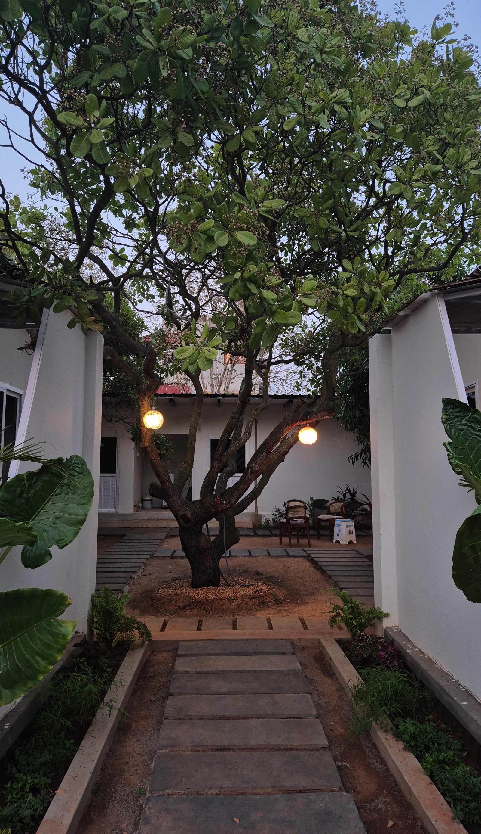 Zomad Hostels