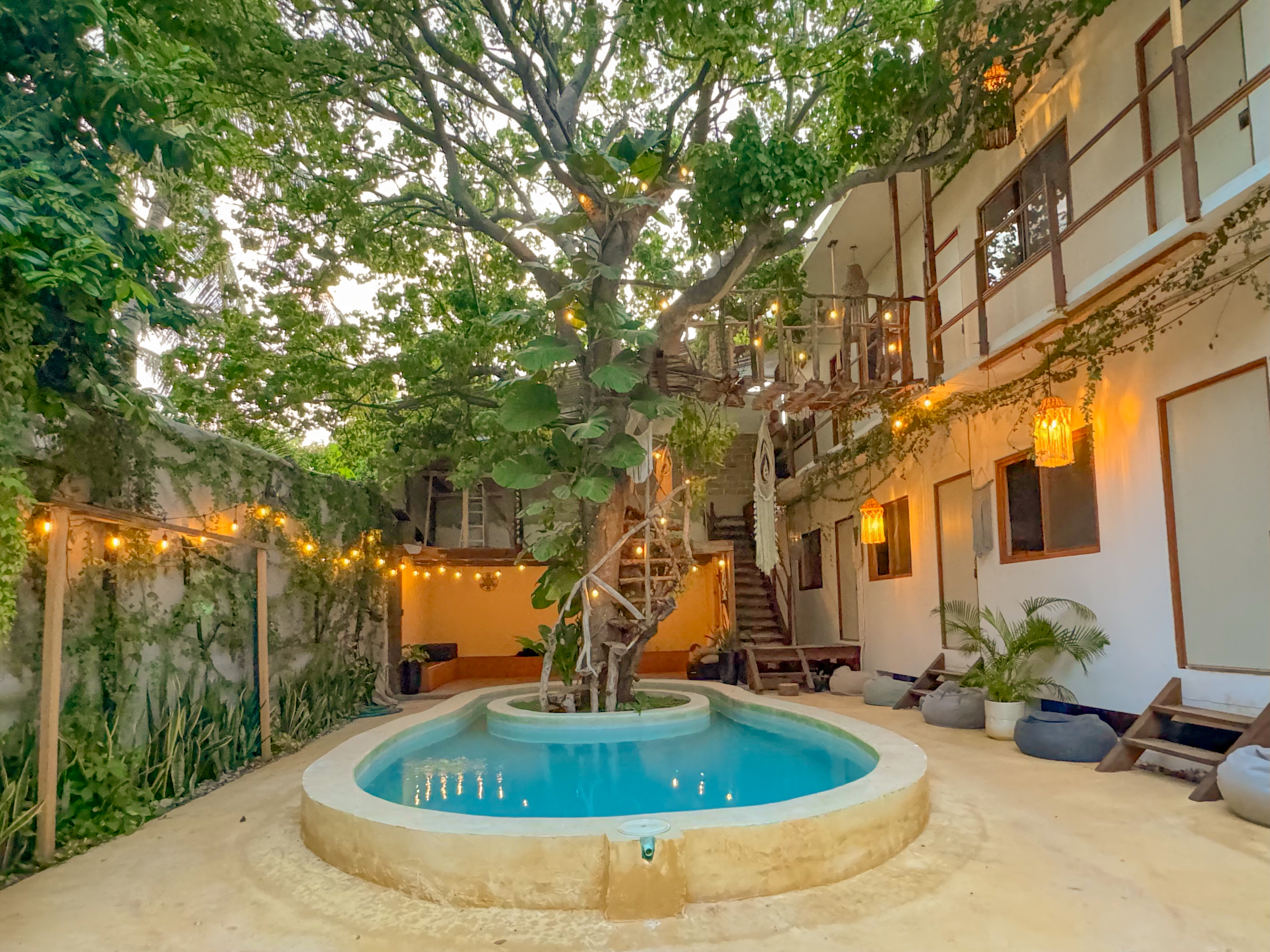The Pool Treehouse