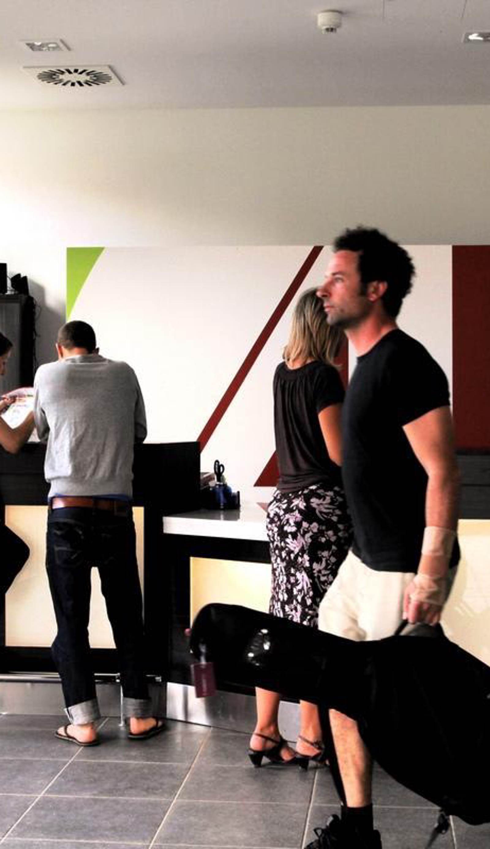H+ Hotel 4Youth