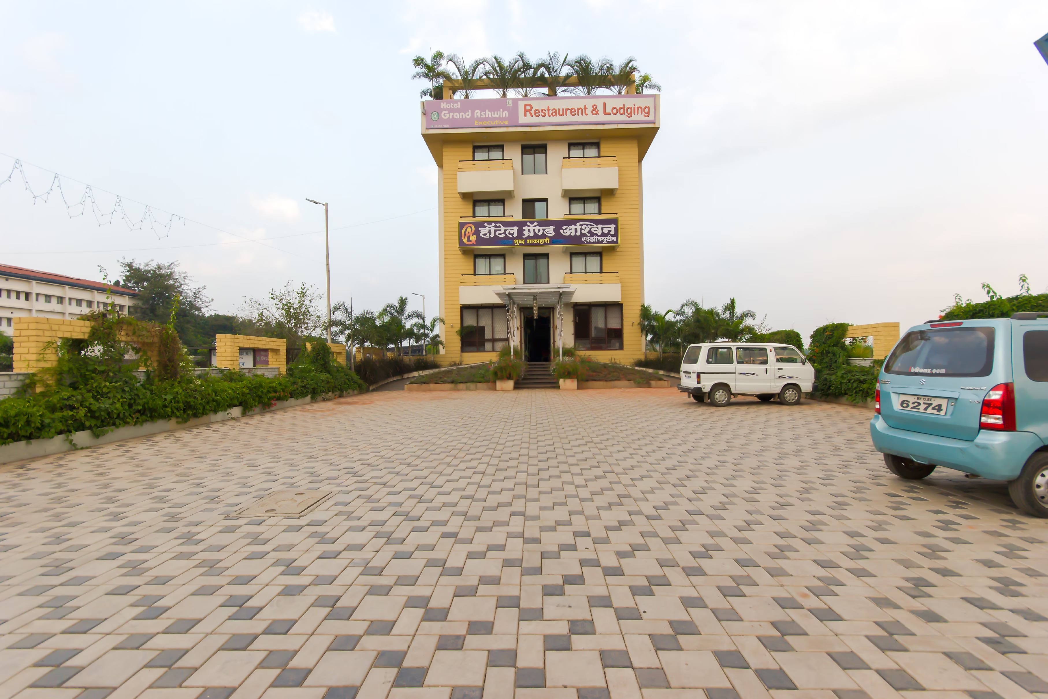 Hotel Grand Ashwin Executive