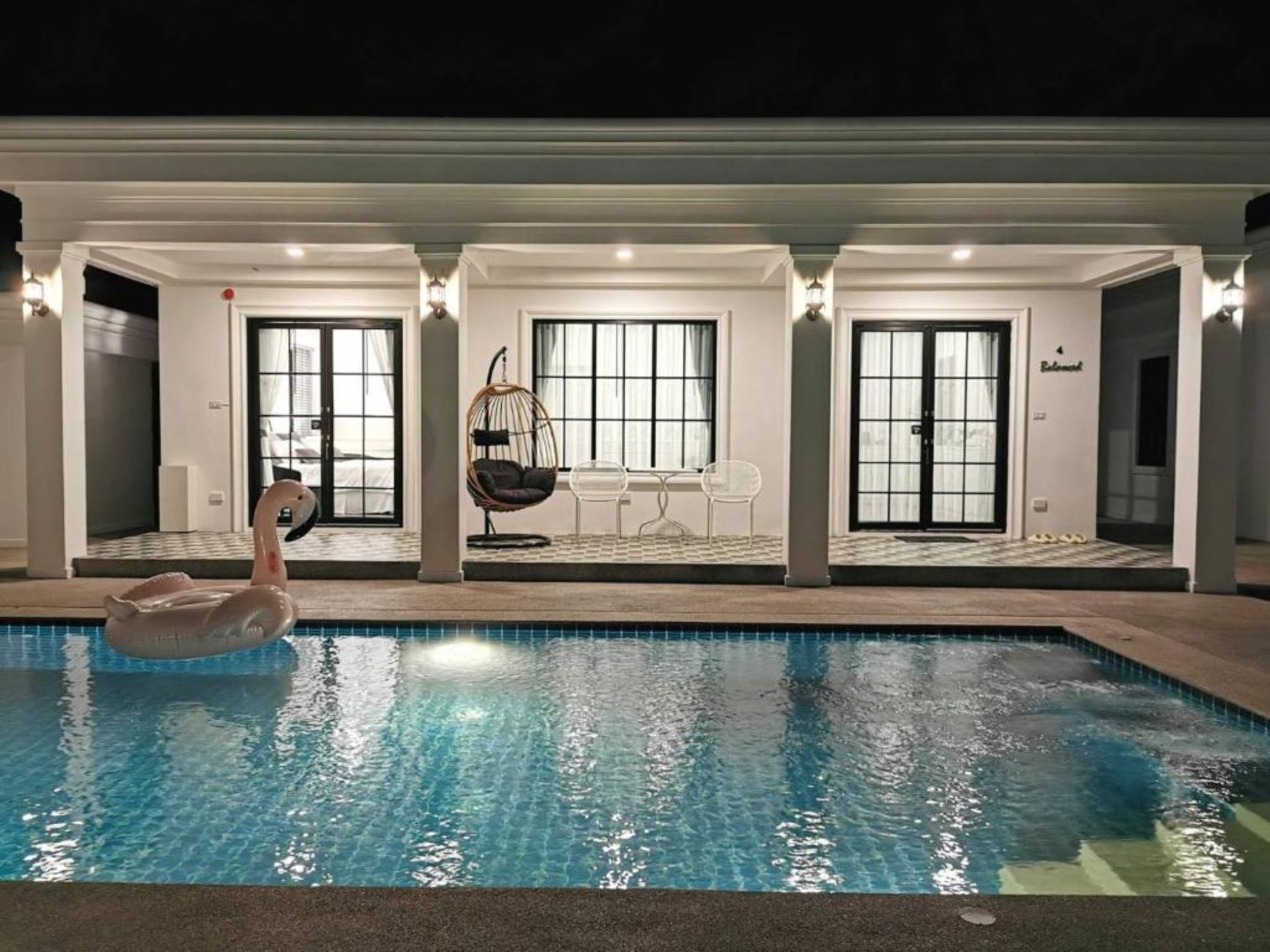 Tarn Villa Krabi