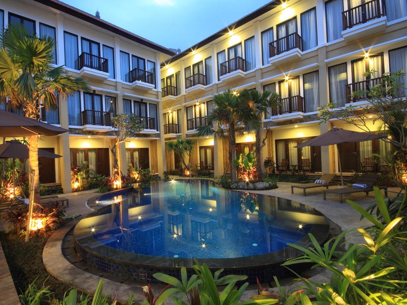 Suris Boutique Hotel