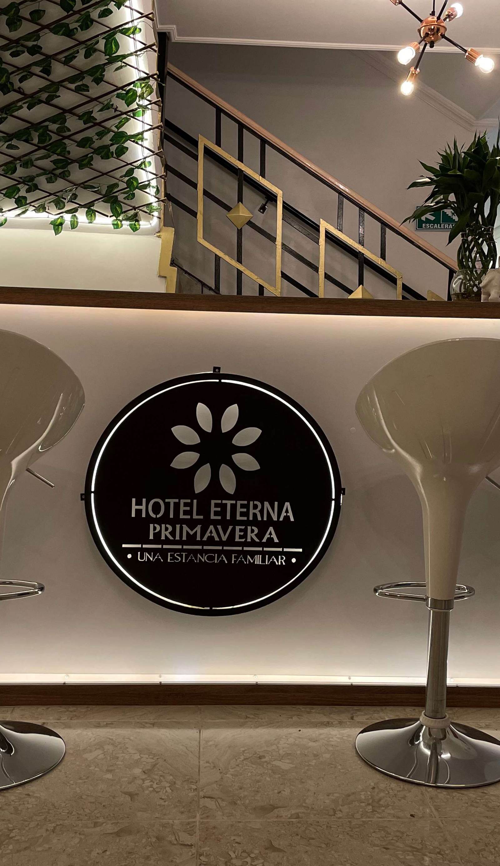 Hotel Eterna Primavera
