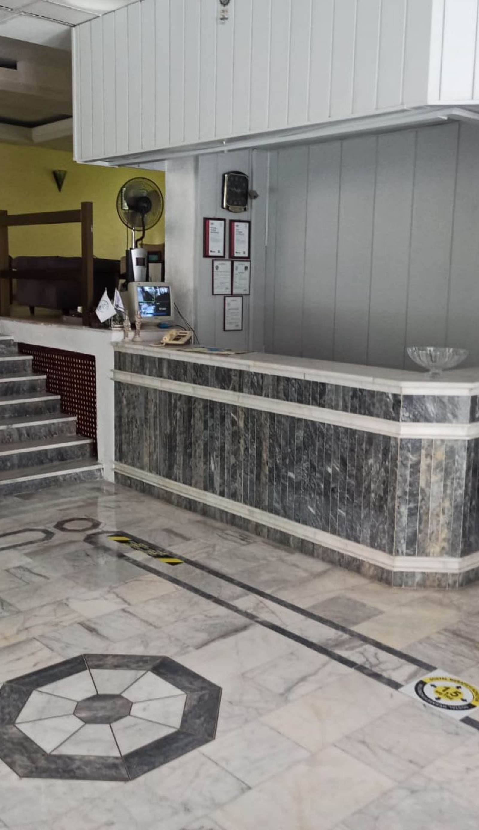 Dias Hotel