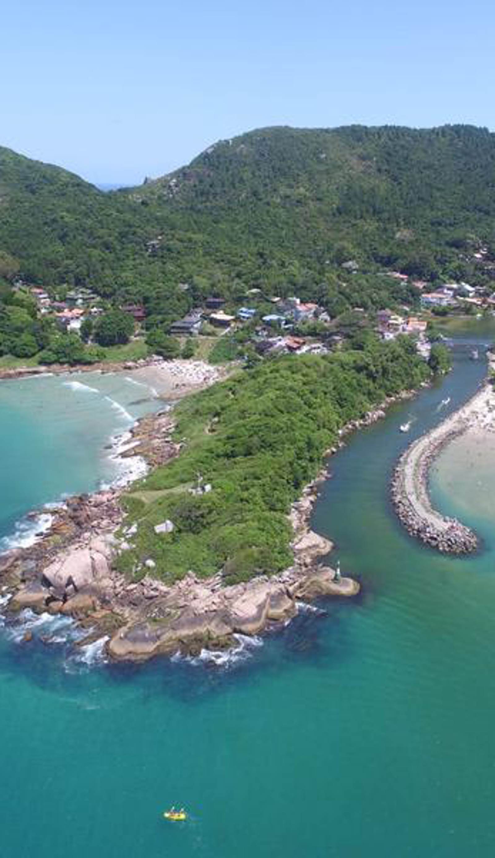 Barra Surf Hostel