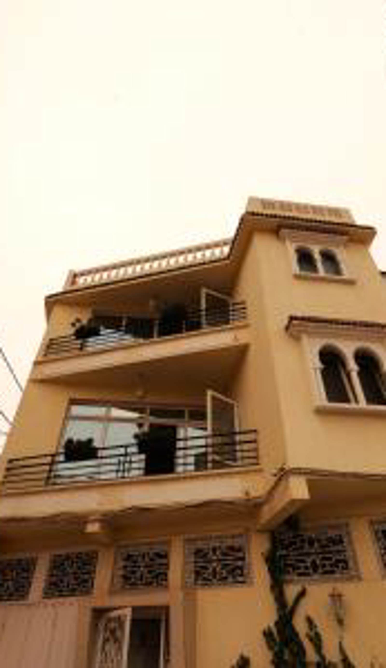 Tosana house